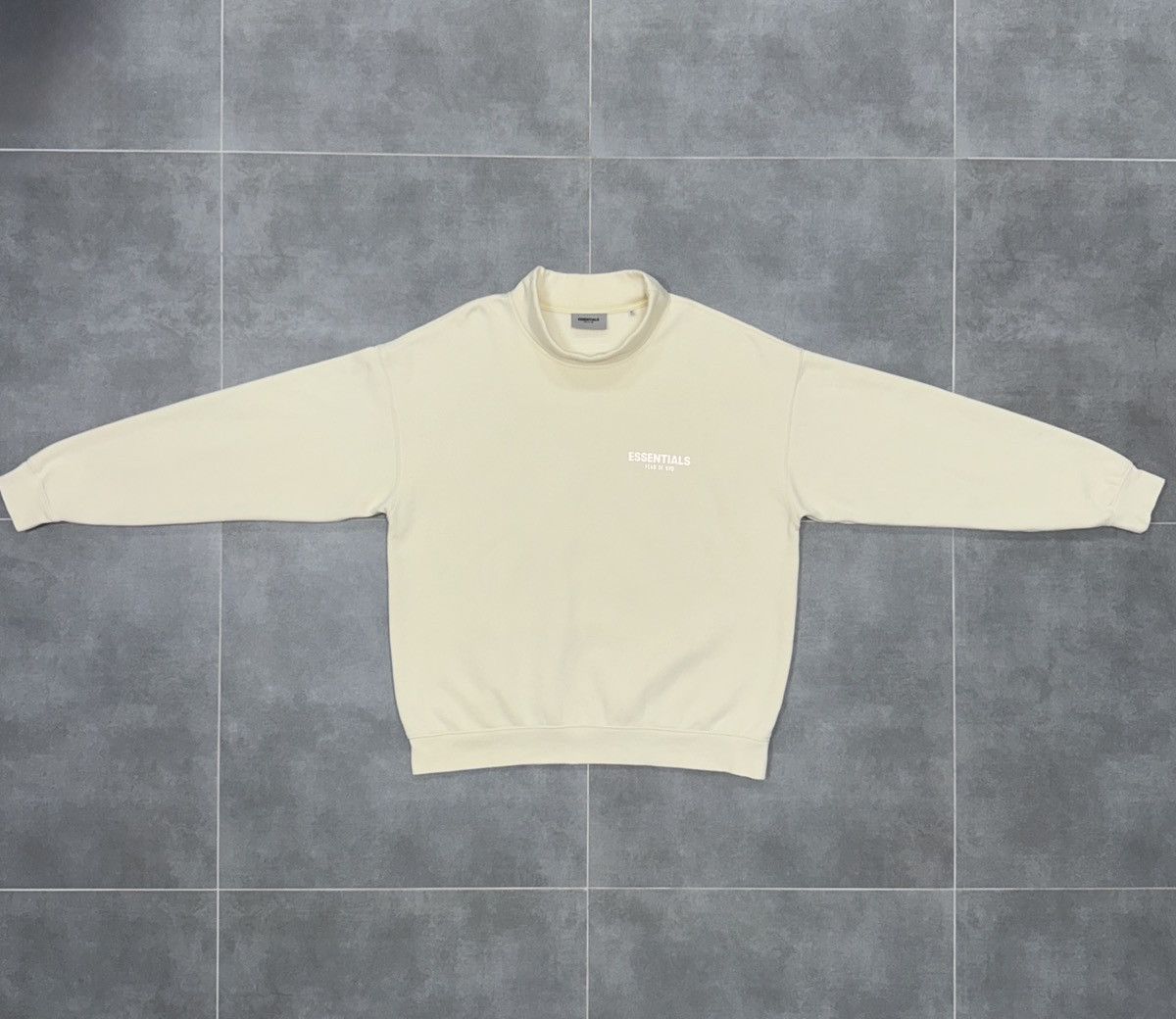 Fear of God Fear of God Essentials Pullover Mock Neck Fleece Sweatshirt Size US XL / EU 56 / 4 - 2 Thumbnail