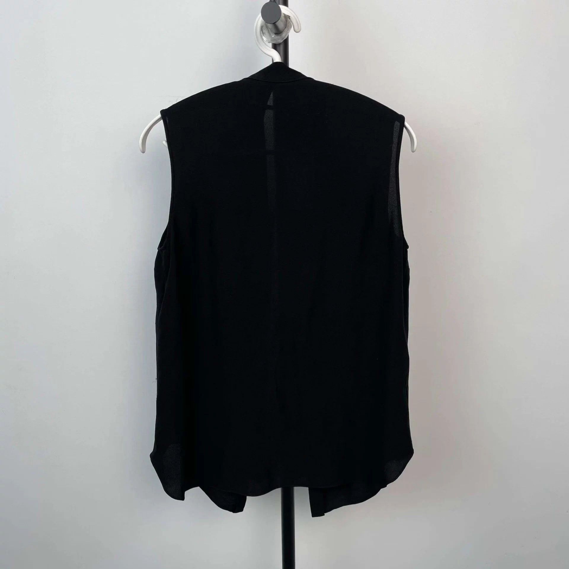Dior Dior Silk Black Top 38 Size S / US 4 / IT 40 - 2 Thumbnail