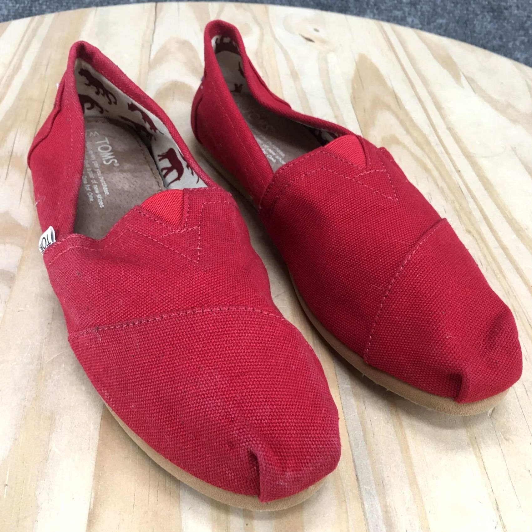 Toms TOMS Alpargata Slip-On Flats Womens 7.5 Red Canvas Casual Comfort Low Top Shoes Size M / US 6-8 / IT 42-44 - 3 Thumbnail
