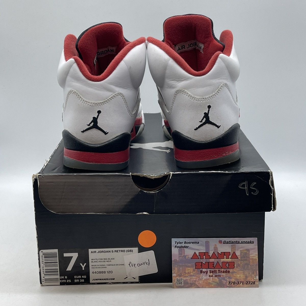 Jordan Brand Air Jordan 5 fire red black tongue Size US 7 / EU 40 - 3 Thumbnail