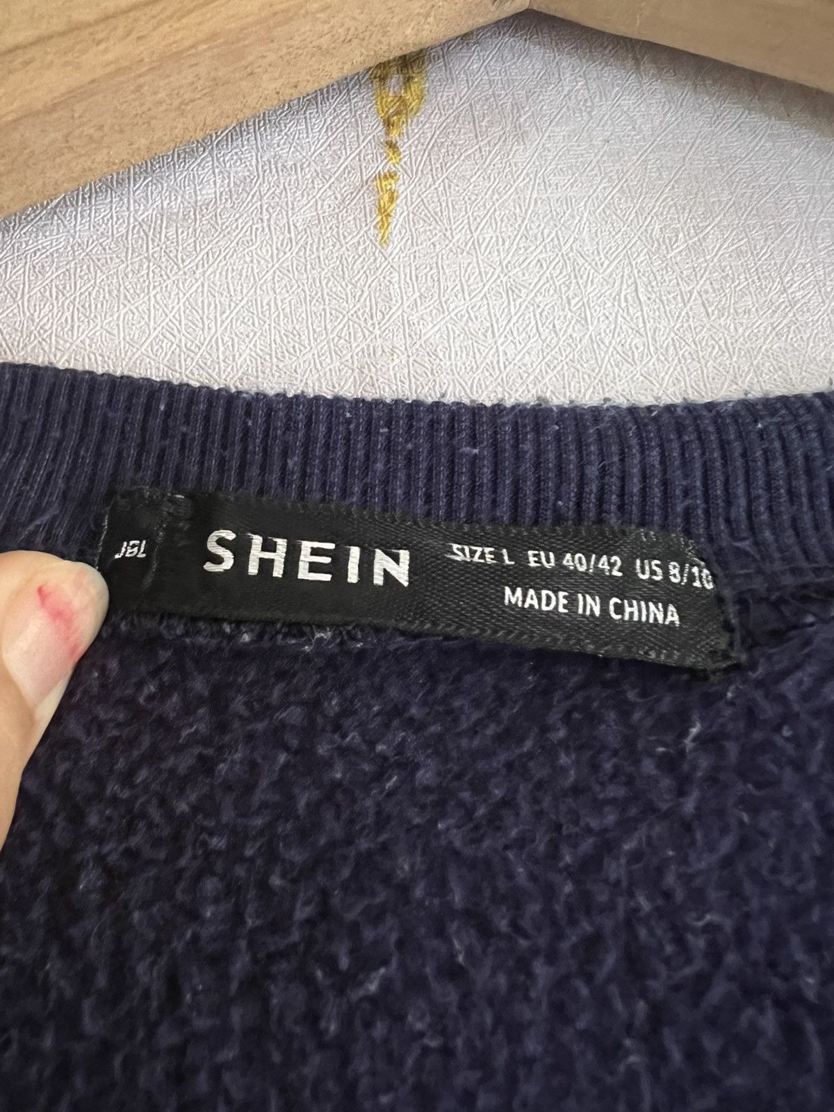 Shein MICHIGAN SWEATSHIRT Size US L / EU 52-54 / 3 - 7 Thumbnail