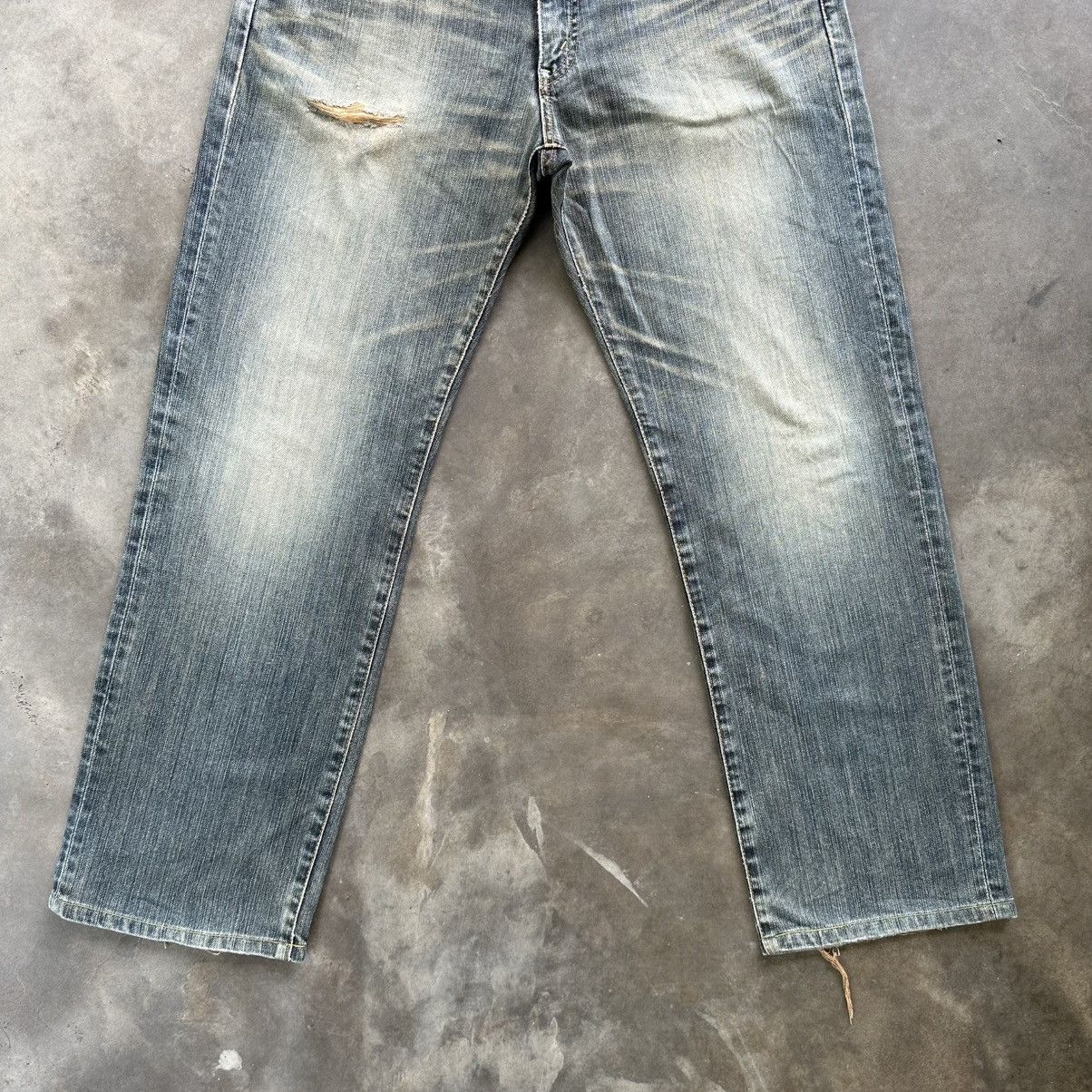 Japanese Brand Vintage Edwin Rusty Faded Distressed Denim Jean Pant Size US 34 / EU 50 - 2 Thumbnail