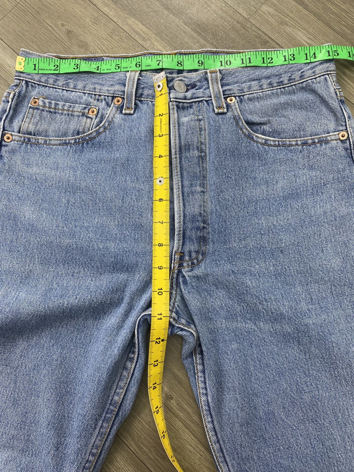 Levi's Vintage Clothing 🇺🇸1990s Vintage Levis 501 USA Straight 33x36 Light Blue Jeans Size US 30 / EU 46 - 15 Thumbnail