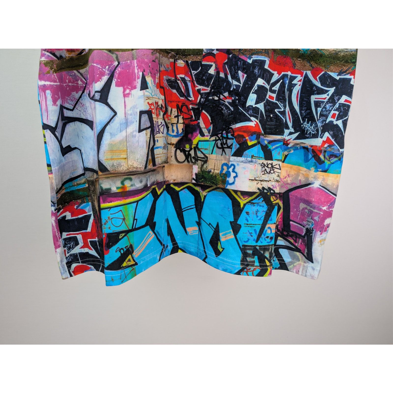 Vivienne Westwood o1rshd1 Classic Graffiti Print T-Shirt in Multiolor Size US XXL / EU 58 / 5 - 4 Thumbnail
