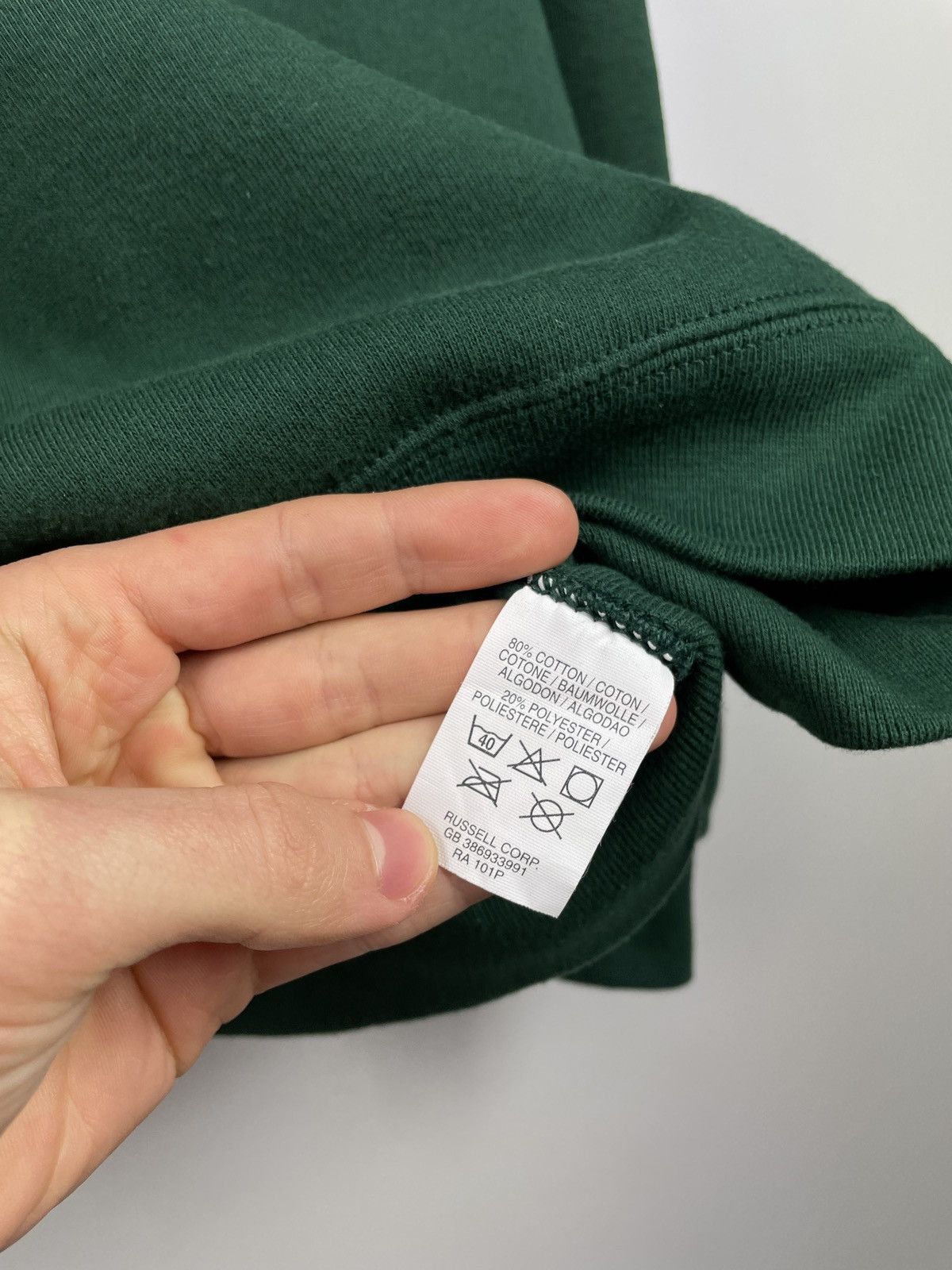 Russell Athletic × Vintage Vintage Russell Athletic Logo Basic Sweatshirt Size US XL / EU 56 / 4 - 6 Thumbnail
