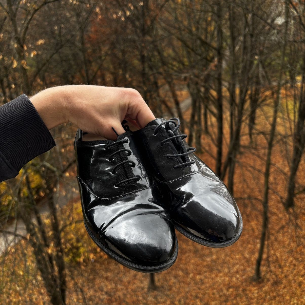 Salvatore Ferragamo Salvatore Ferragamo Men's Magic Patent Leather Oxford Black Size US 8 / EU 41 - 3 Thumbnail