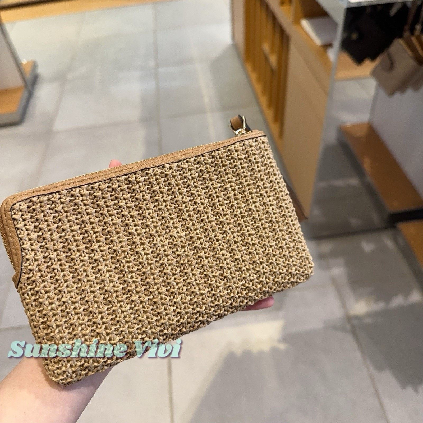 Coach NWT Coach Large Corner Zip Wristlet CEF69 Straw Leather Size ONE SIZE - 2 Thumbnail