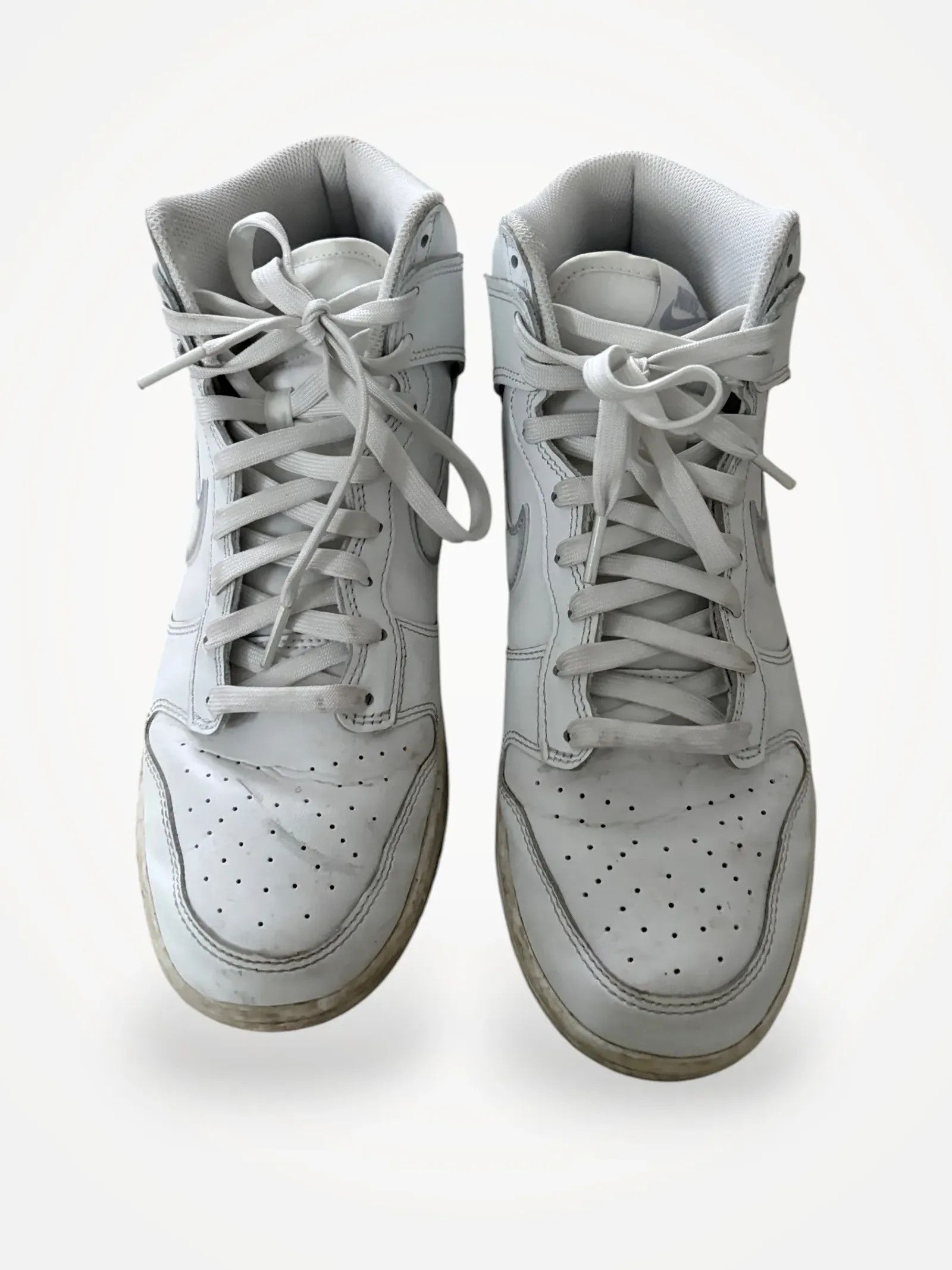 Nike Nike Sneakers Size US 10 / EU 43 - 1 Thumbnail
