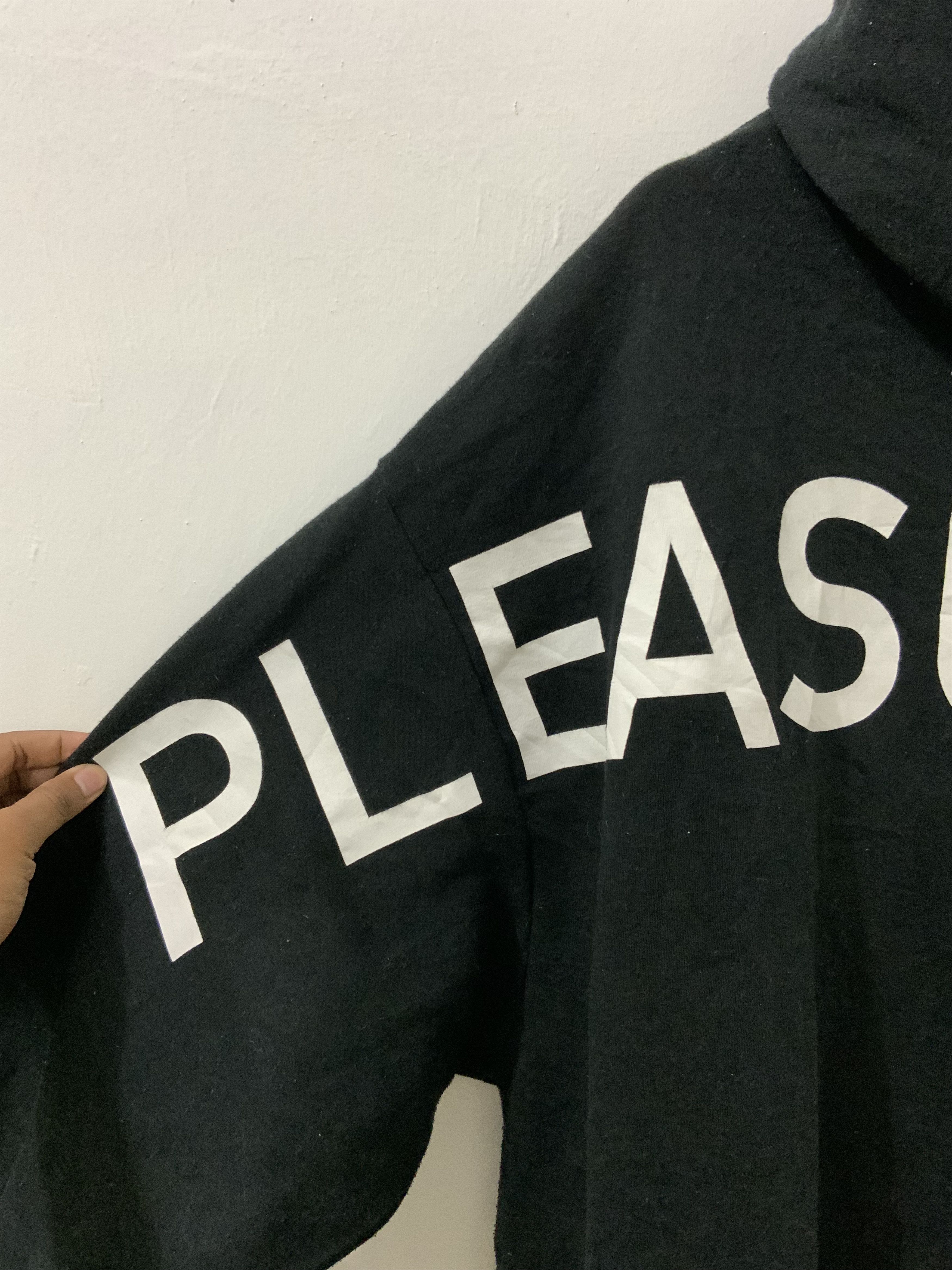 Japanese Brand Pleasurable Big Size Hoodie Size US XL / EU 56 / 4 - 8 Thumbnail