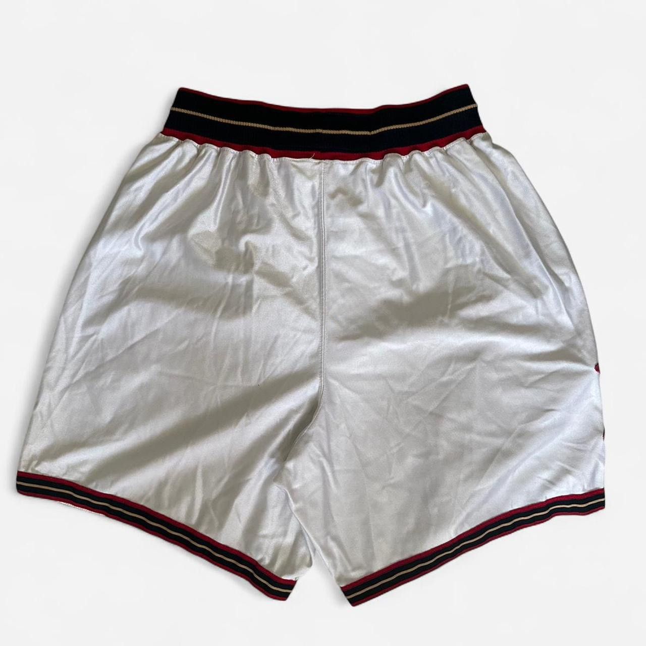 Reebok Vintage Reebok Philadelphia 76’ers team issued shorts Size US 34 / EU 50 - 3 Thumbnail