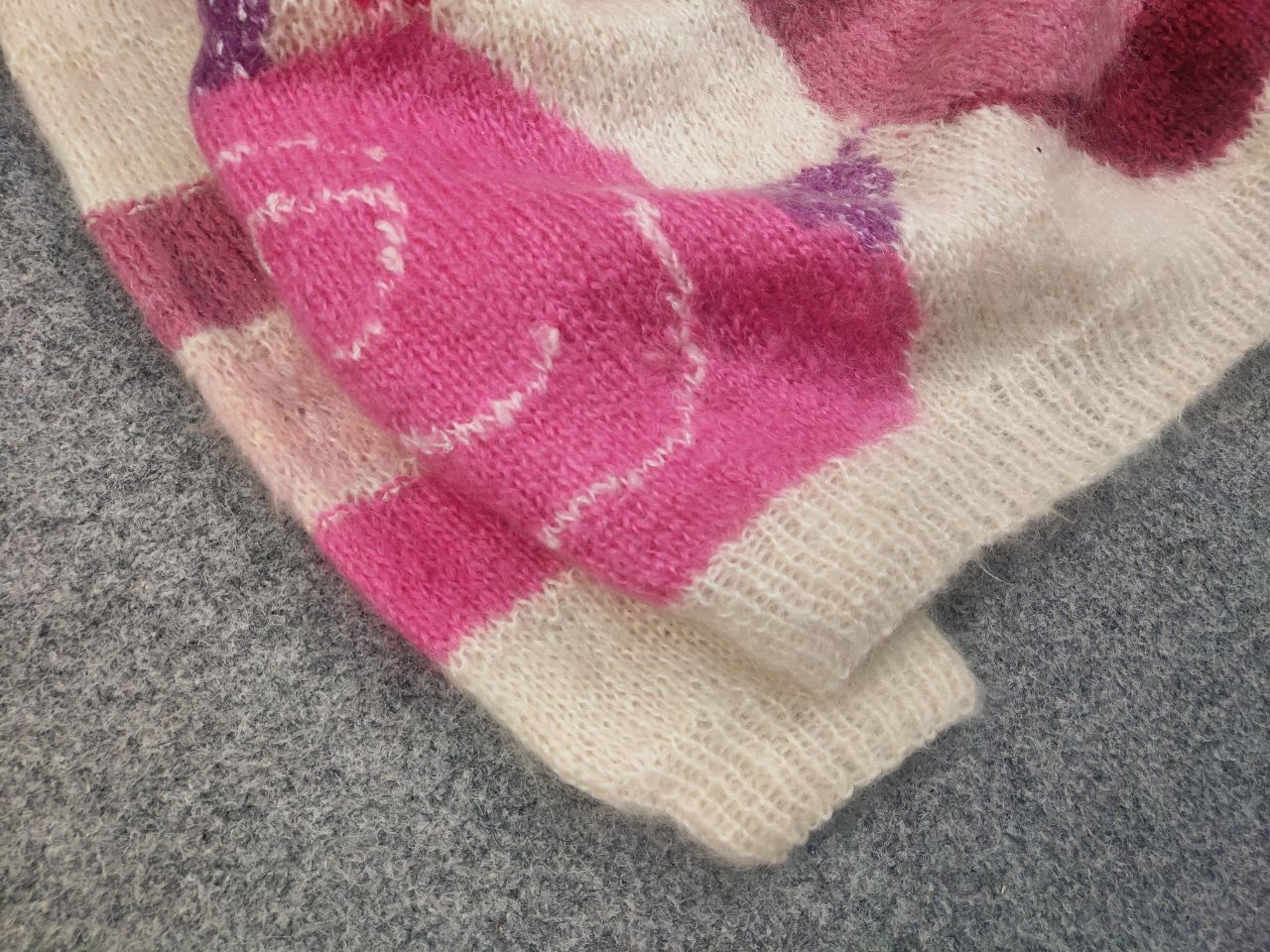 Japanese Brand Vintage 80's Hand knitted Design Mohair Pink Beige Sweater Size XL / US 12-14 / IT 48-50 - 6 Thumbnail