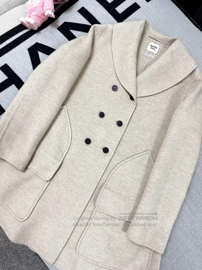Hermes Hermes Oatmeal Double-breasted Lapel Cashmere Coat Size XS / US 0-2 / IT 36-38 - 2 Thumbnail