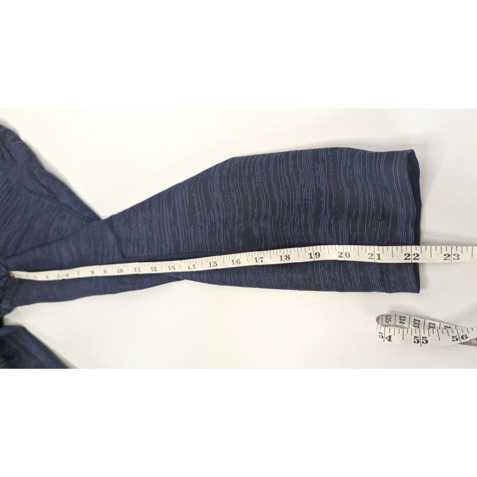 Outdoor Voices Outdoor Voices Leggings Night Blue Space Dye TechSweat Flex Crop Size Small Women Size 28" / US 6 / IT 42 - 5 Thumbnail