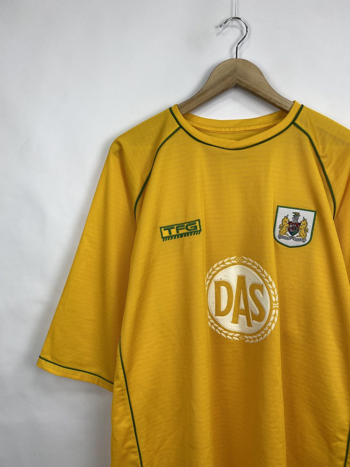 Vintage 🏴󠁧󠁢󠁥󠁮󠁧󠁿 Vintage 90s TFG Bristol City Soccer Jersey Rare Retro Hype Size US XXL / EU 58 / 5 - 2 Thumbnail