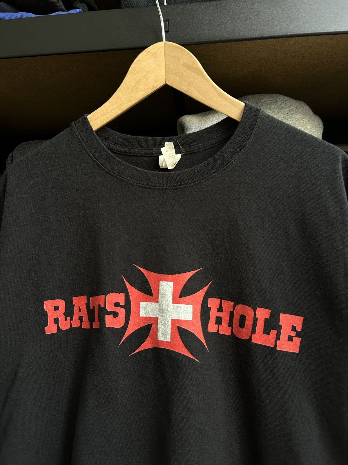 Other Vintage Rats Hole Switzerland big logo shirt mens Size US L / EU 52-54 / 3 - 4 Thumbnail