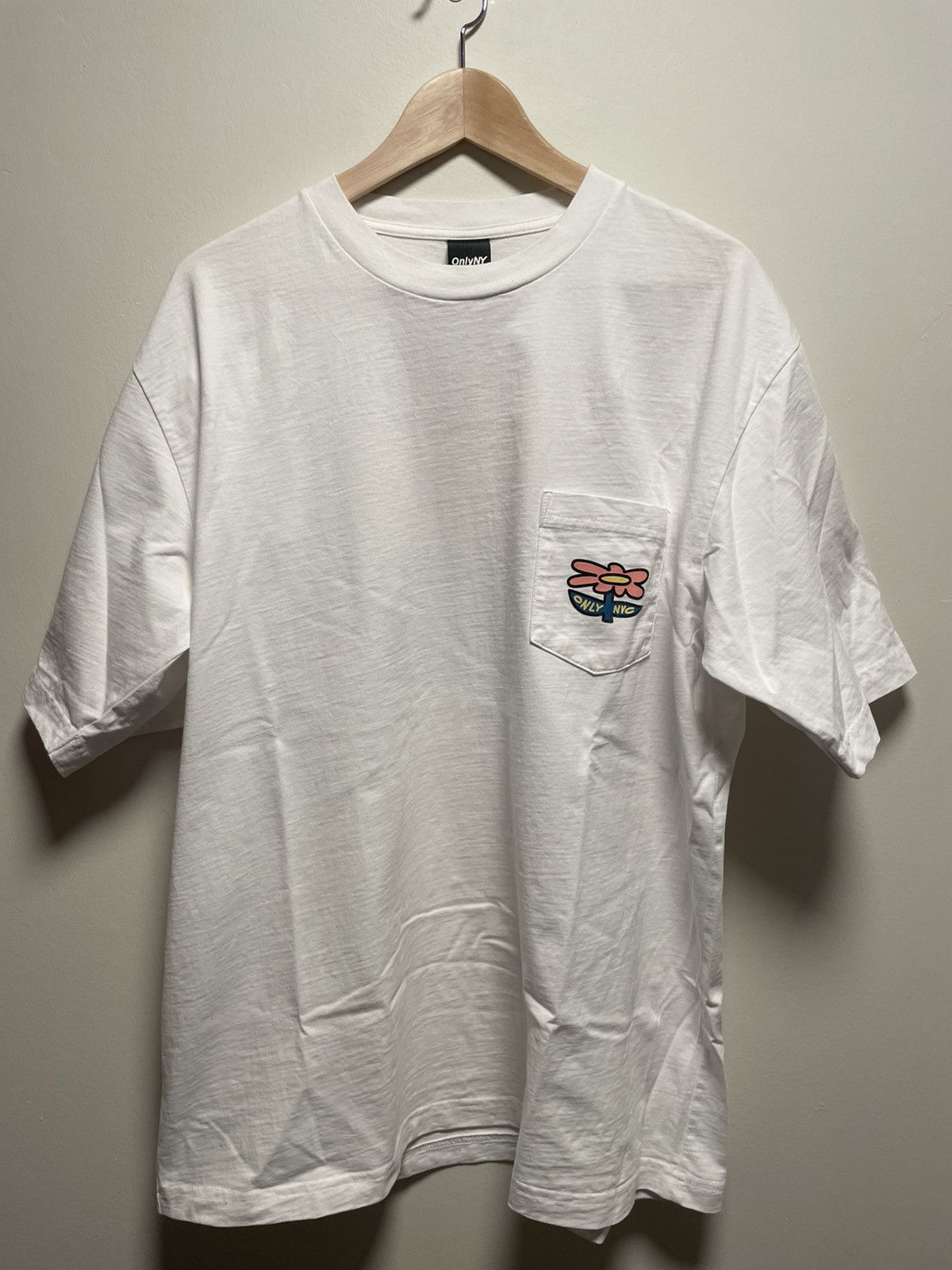 Only NY Only NY Flower Tee Size US XXL / EU 58 / 5 - 1 Thumbnail
