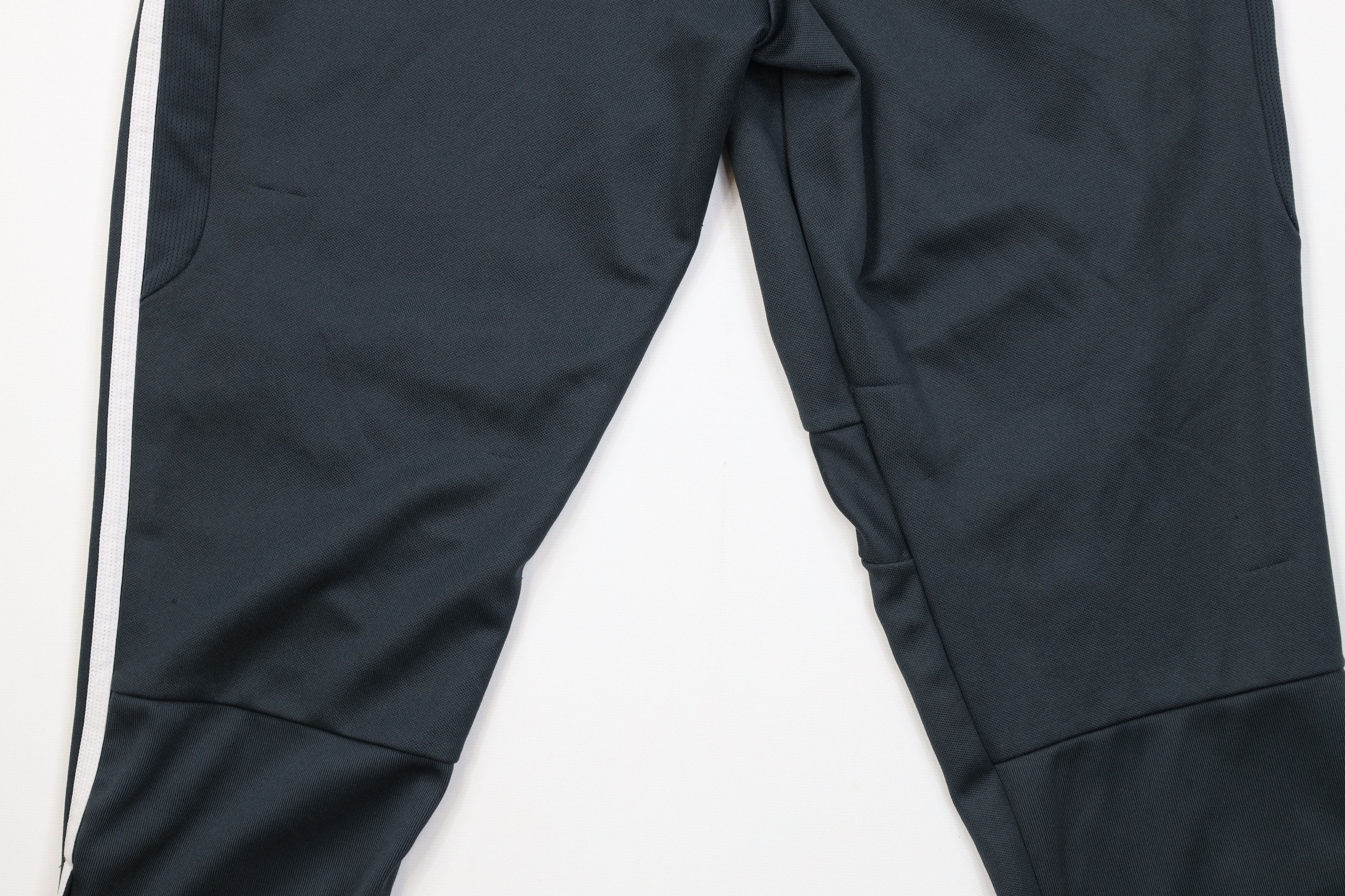 Adidas Vintage Y2K Adidas Tapered Leg Running Soccer Warm Up Pants Size US 32 / EU 48 - 12 Thumbnail