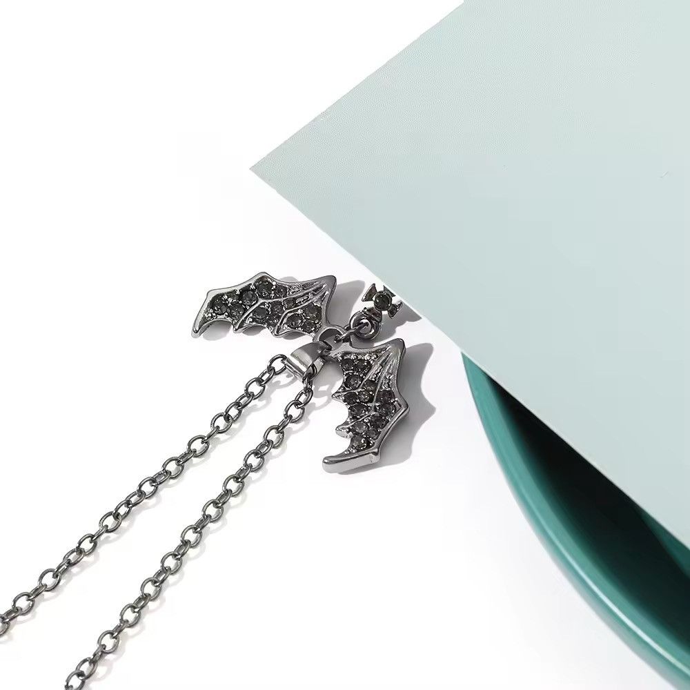 Jewelry Black Bat Saturn Punk Necklace Size ONE SIZE - 2 Thumbnail