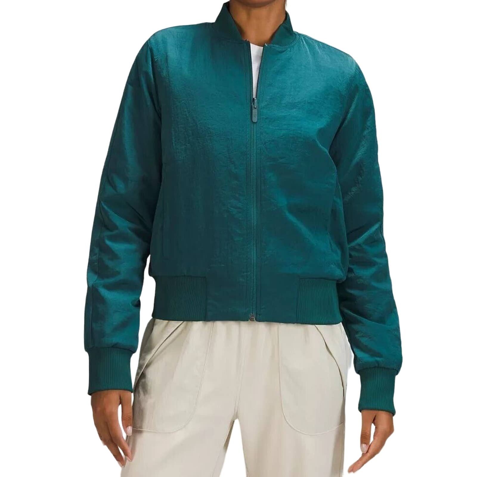 C2 NWT LULULEMON Primaloft Water-Repellent Jacket Sz 4 $148