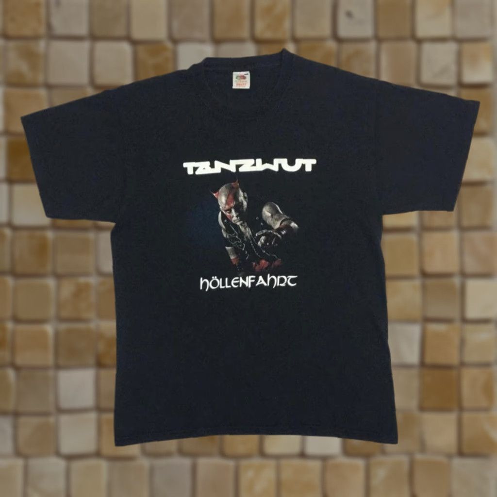 Fruit Of The Loom Tanzqut Black T-Shirt Graphic Print Front Music Band Cotton Short Sleeve Round Neck Men M Medium Large Size US M / EU 48-50 / 2 - 1 Thumbnail