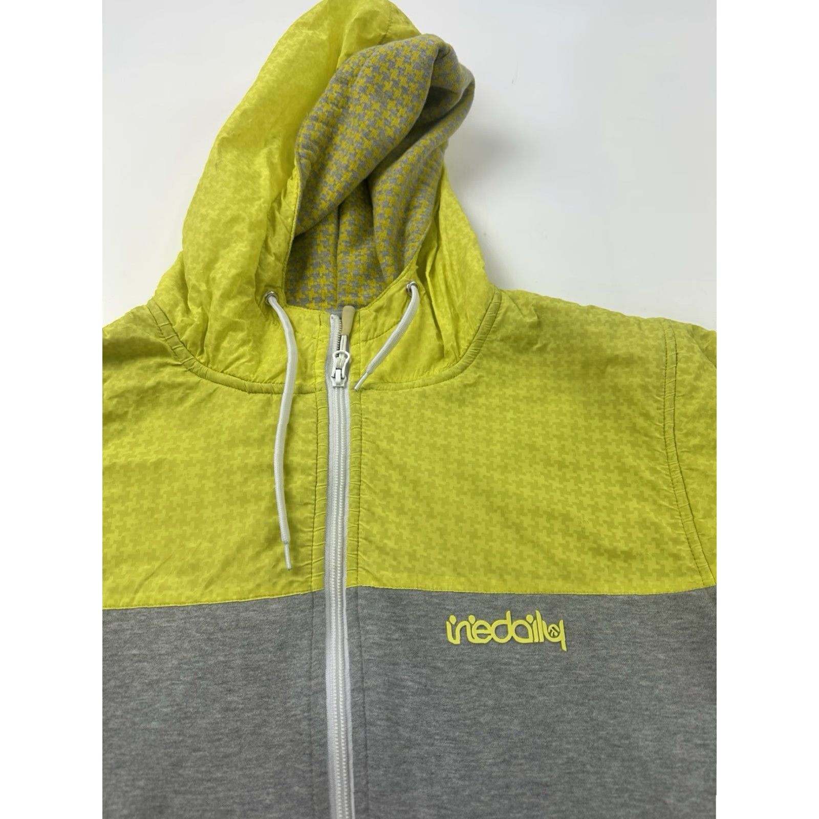 Vintage Iriedaily Hoodie Sweatshirt Mens Large Gray Yellow Hooded Full Zip Jumper Size US L / EU 52-54 / 3 - 5 Thumbnail