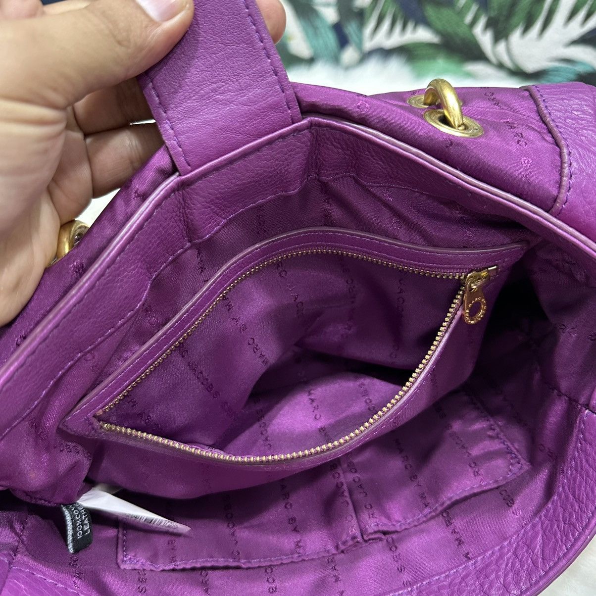 Marc by Marc Jacobs Authentic MARC BY MARC JACOBS Leather Handbag/ Shoulder Bag Size ONE SIZE - 11 Thumbnail
