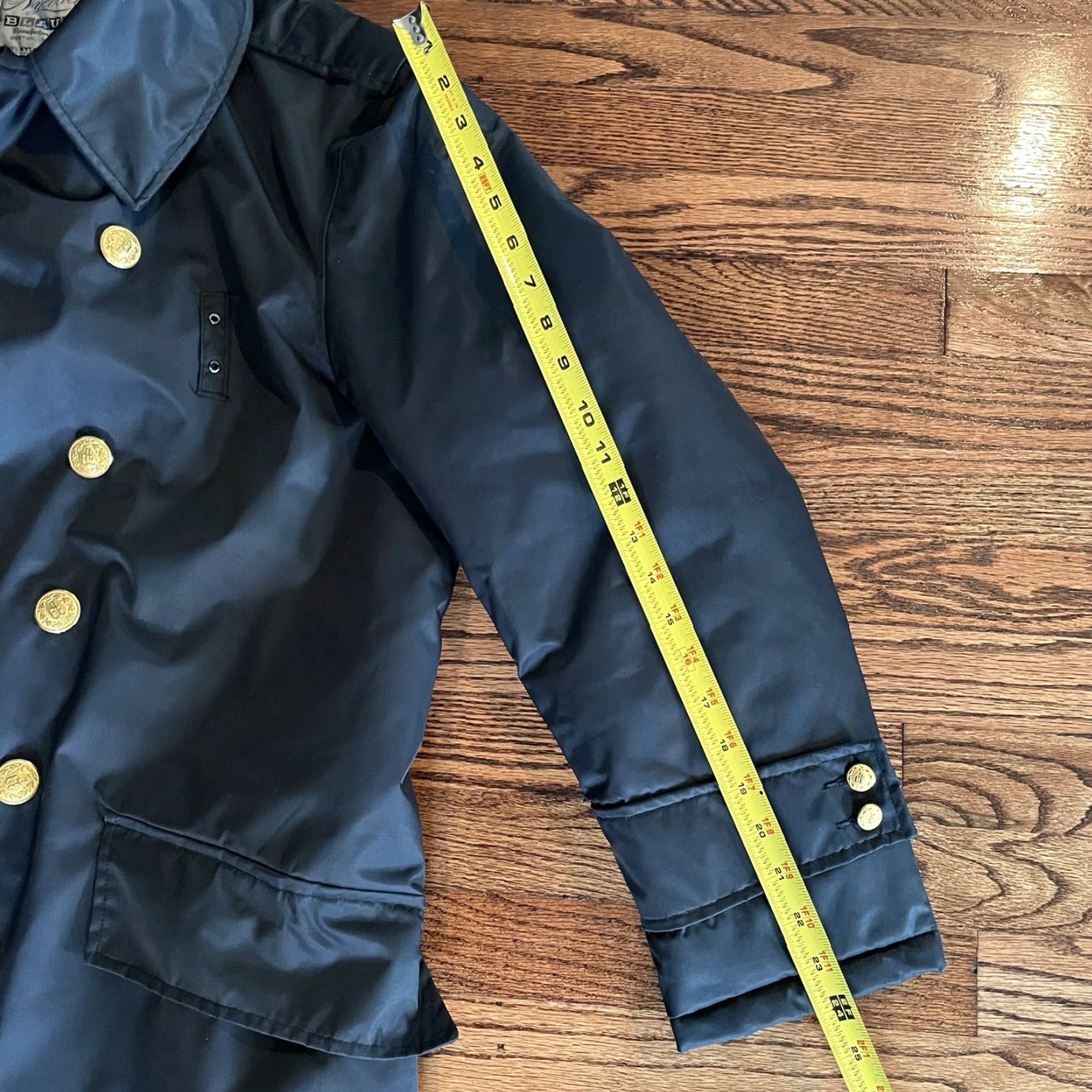 Vintage VINTAGE Blauer Nylolite Police Navy Blue Coat Jacket Gold Buttons Mens Sz 42R Size US XS / EU 42 / 0 - 5 Thumbnail