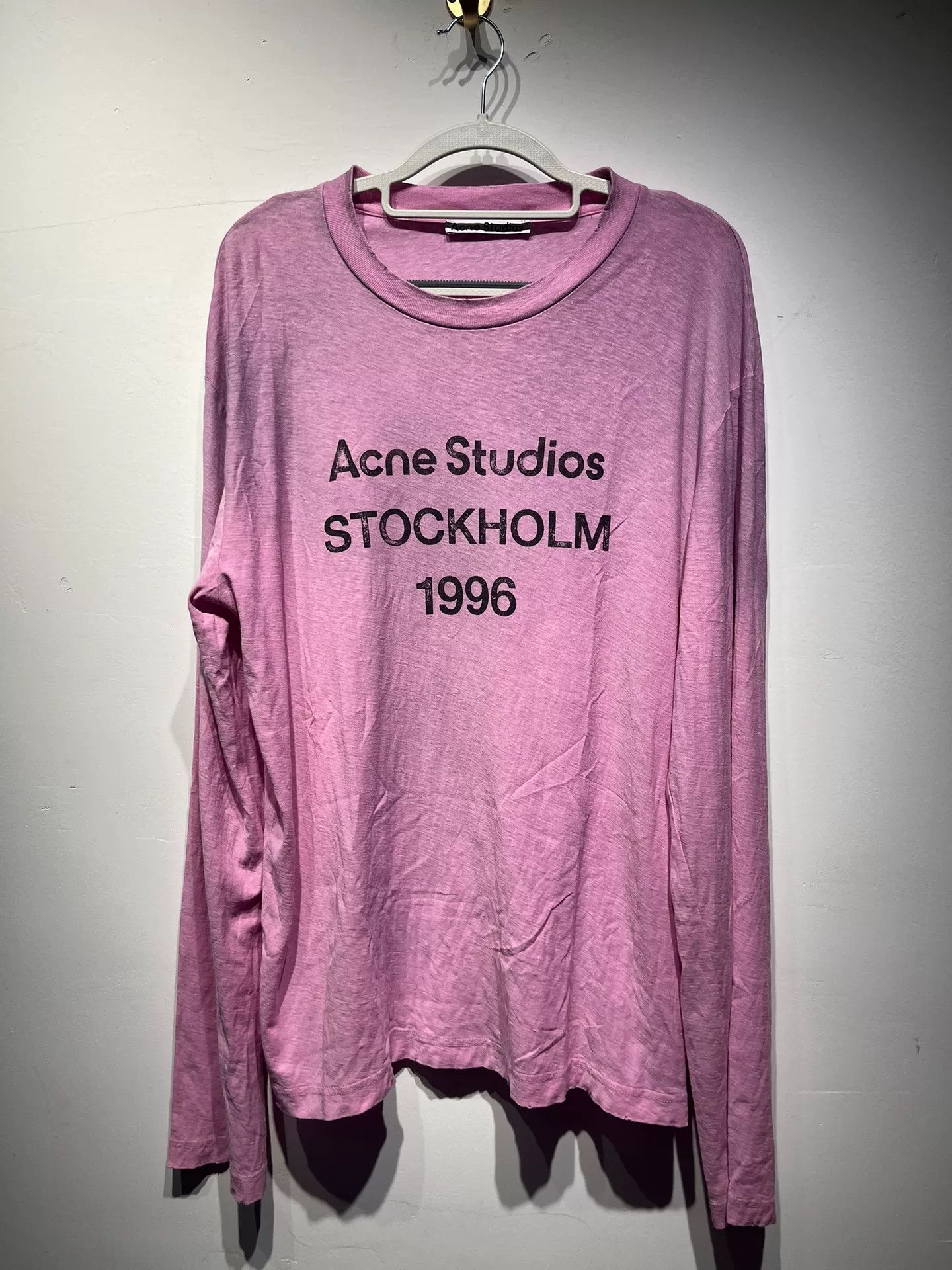 Acne Studios Acne Studios Printed Pink T-Shirt S Women Size S / US 4 / IT 40 - 1 Thumbnail
