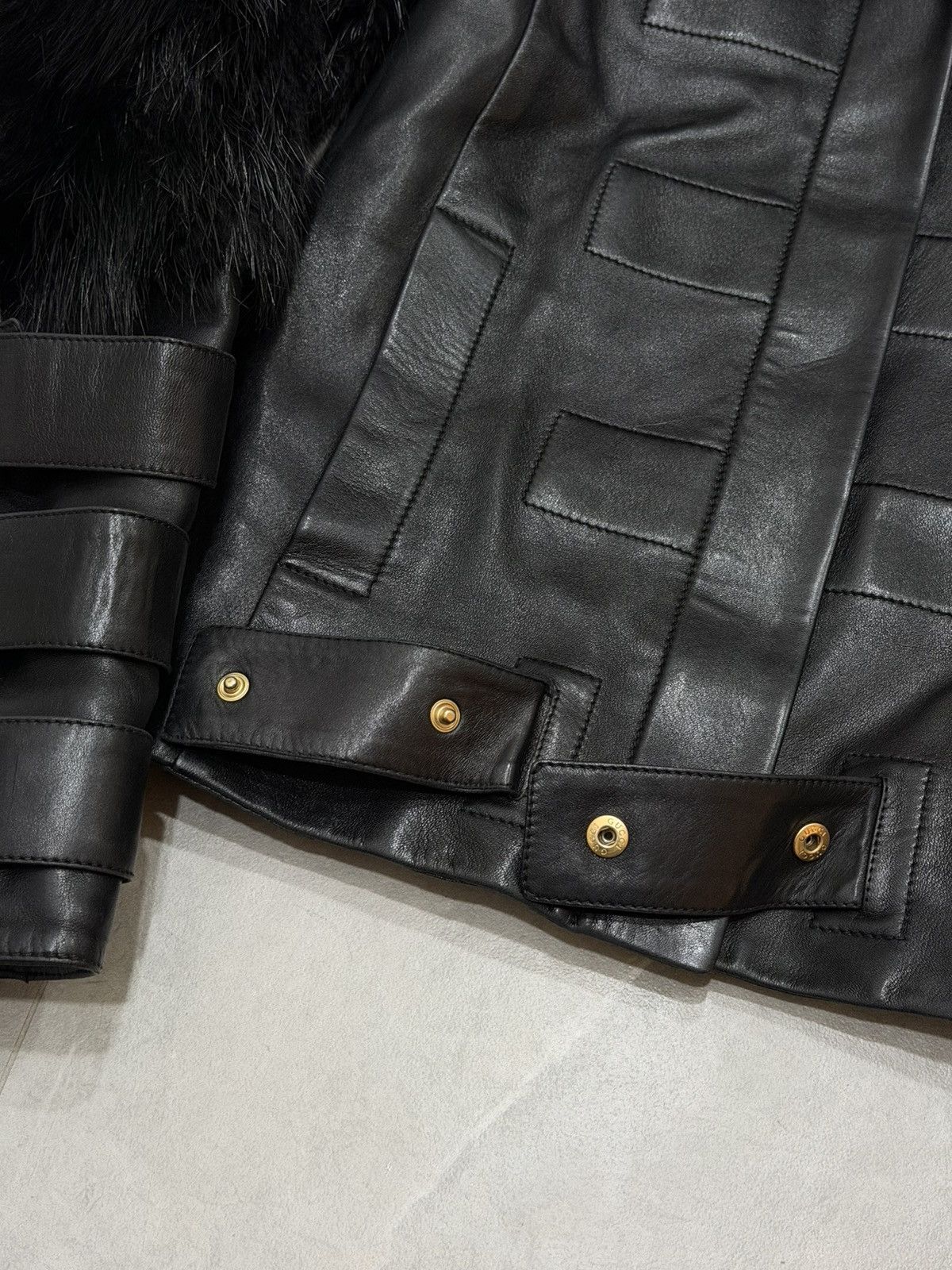 Gucci GUCCI Tom Ford FW2003 Beaver Fur Leather Jacket 2003 Buckles Size S / US 4 / IT 40 - 13 Thumbnail