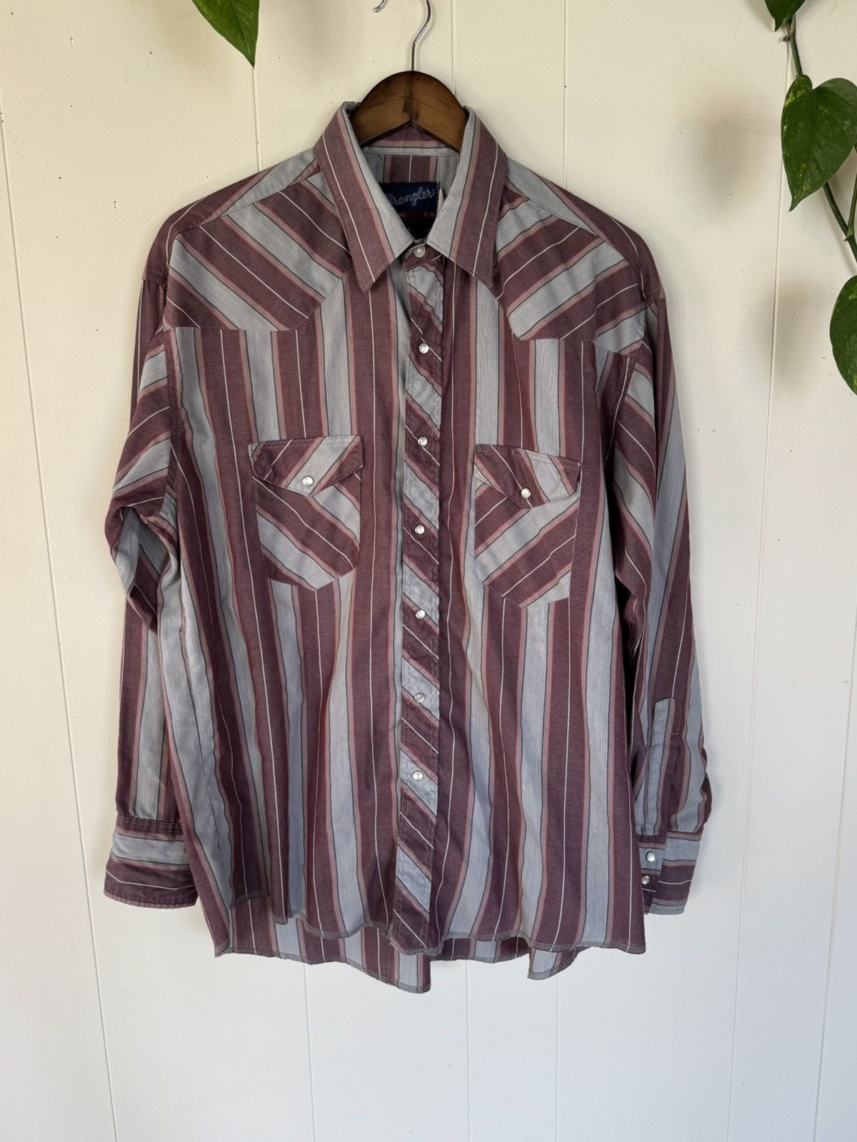 Vintage × Wrangler Vintage Wrangler Pearl Snap Western Shirt – Maroon & Gray Size US XL / EU 56 / 4 - 1 Thumbnail