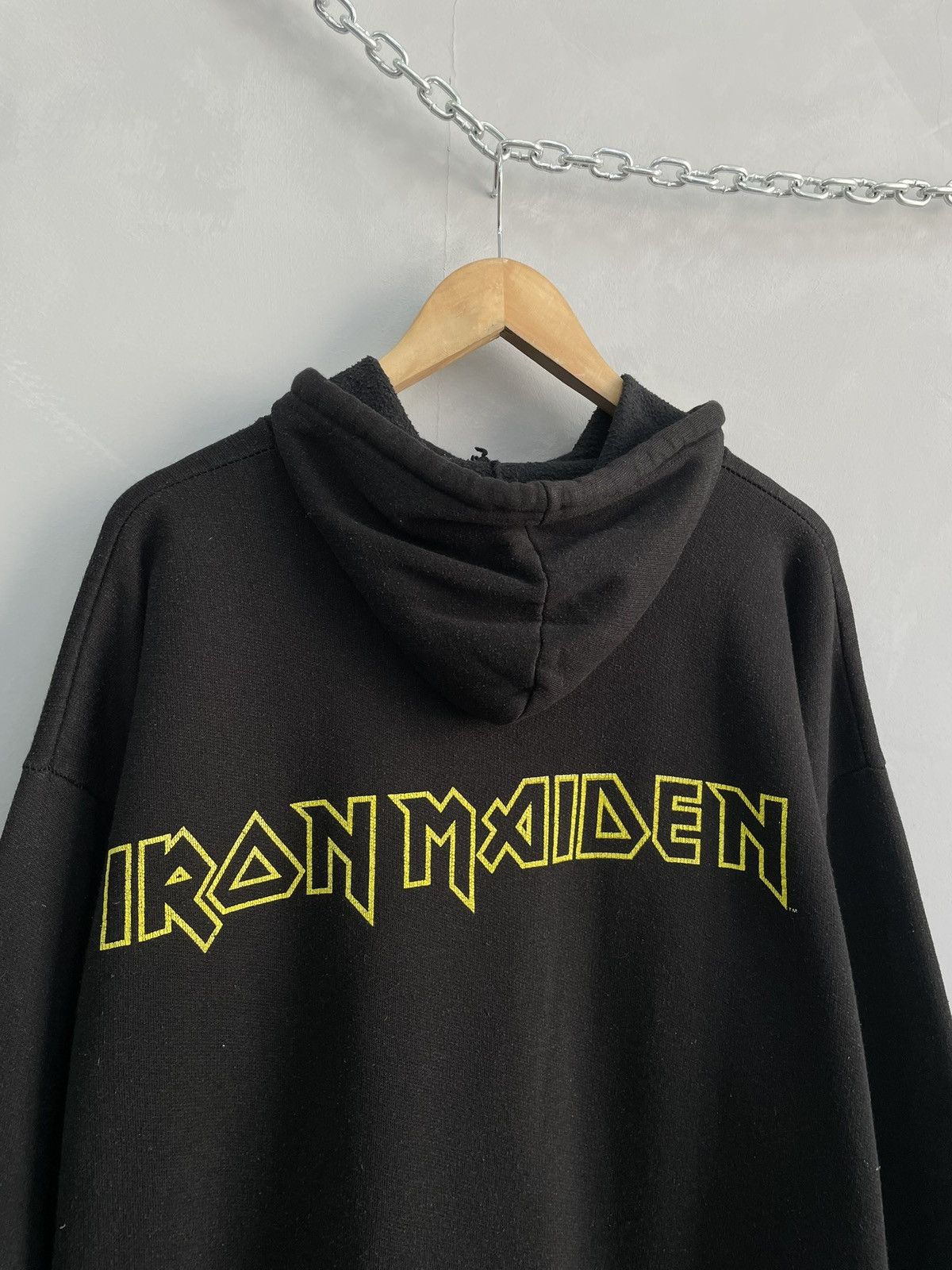 Iron Maiden Archive 90s Iron Maiden tour licensed hoodie Size US XL / EU 56 / 4 - 6 Thumbnail