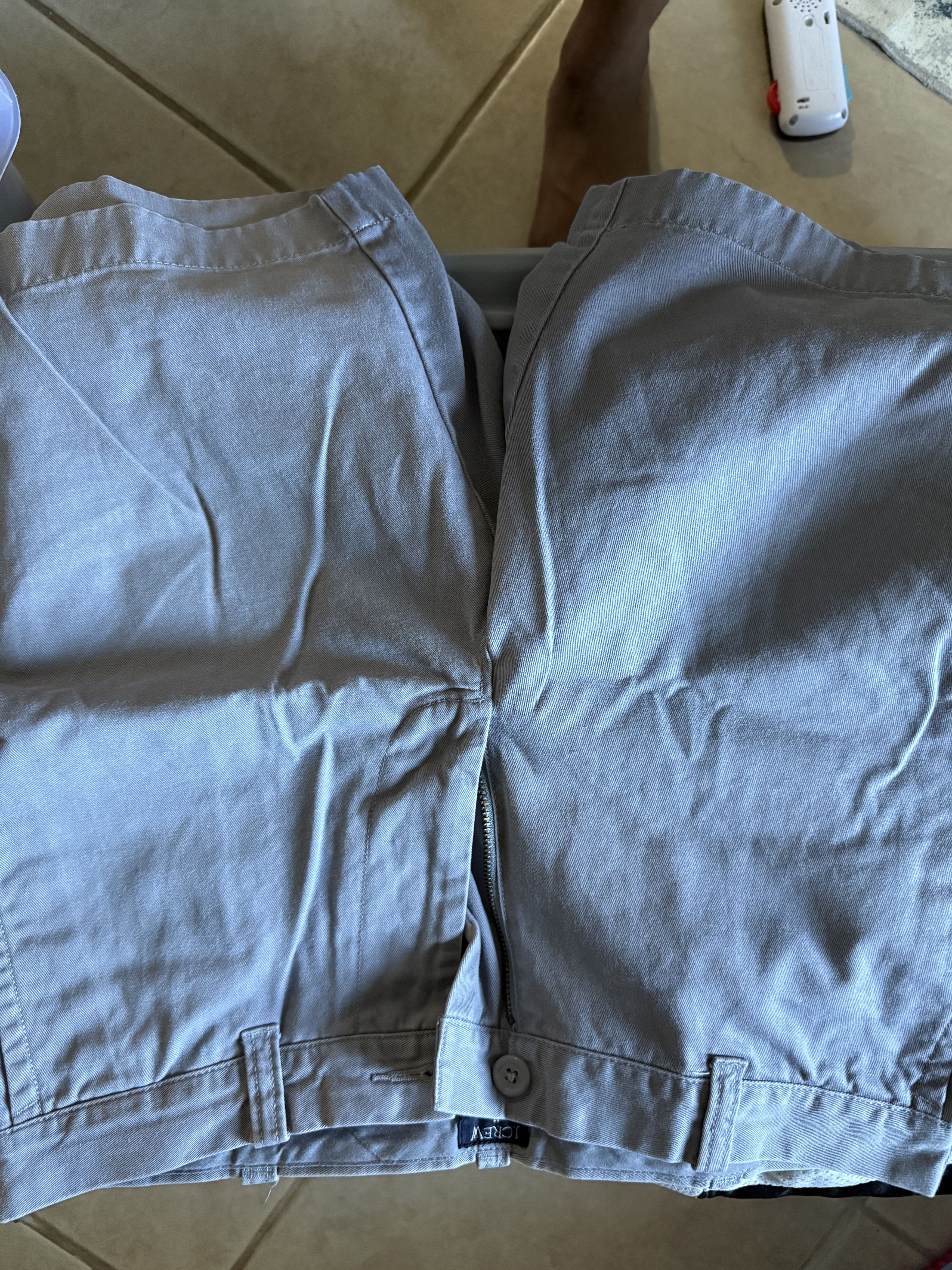 J.Crew J. Crew Short. Size US 31 - 1 Thumbnail