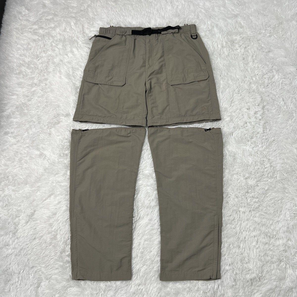 The North Face The North Face Outdoor/Hiking Cargo Pants Size US 39 - 1 Thumbnail