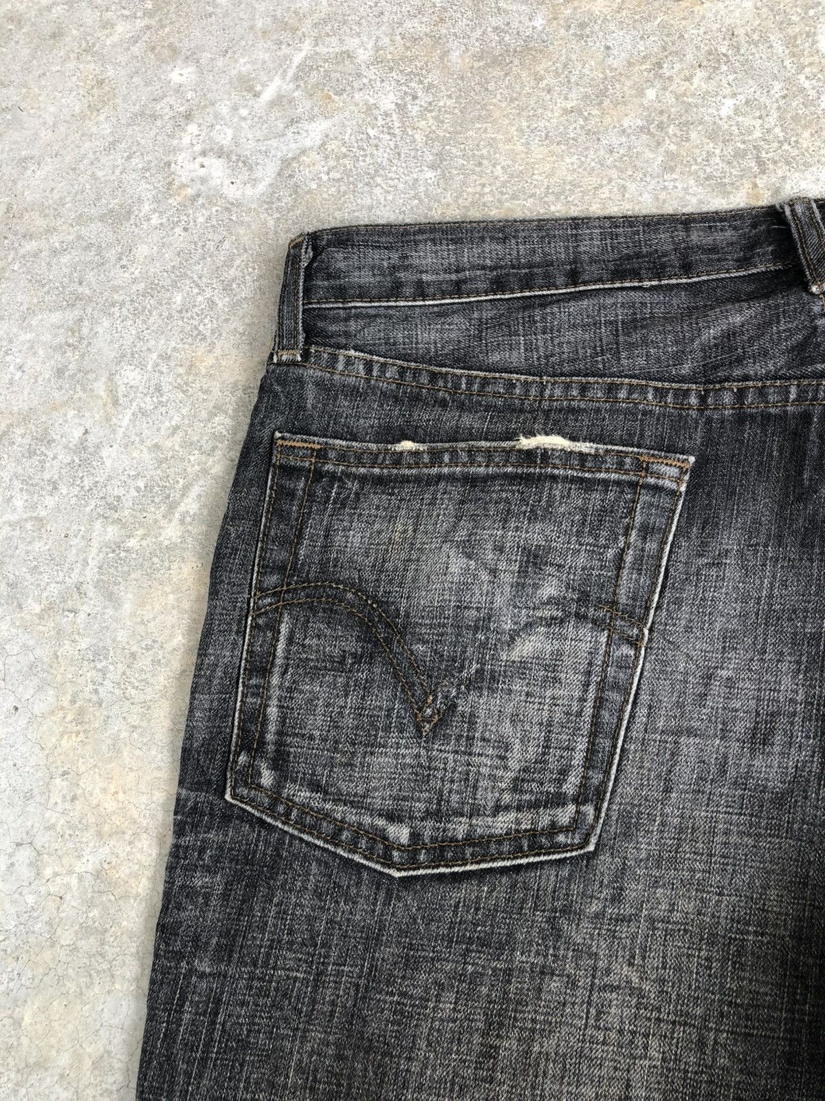 If Six Was Nine Y2k Levi’s 517 Flared Jeans Distressed Denim Size US 33 - 15 Thumbnail