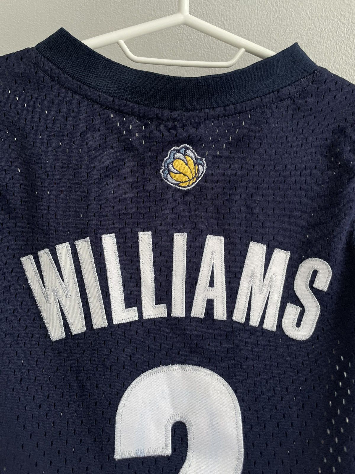 Reebok Memphis Grizzlies Vintage NBA Reebok Jersey Shirt Williams 2 Size US L / EU 52-54 / 3 - 12 Thumbnail