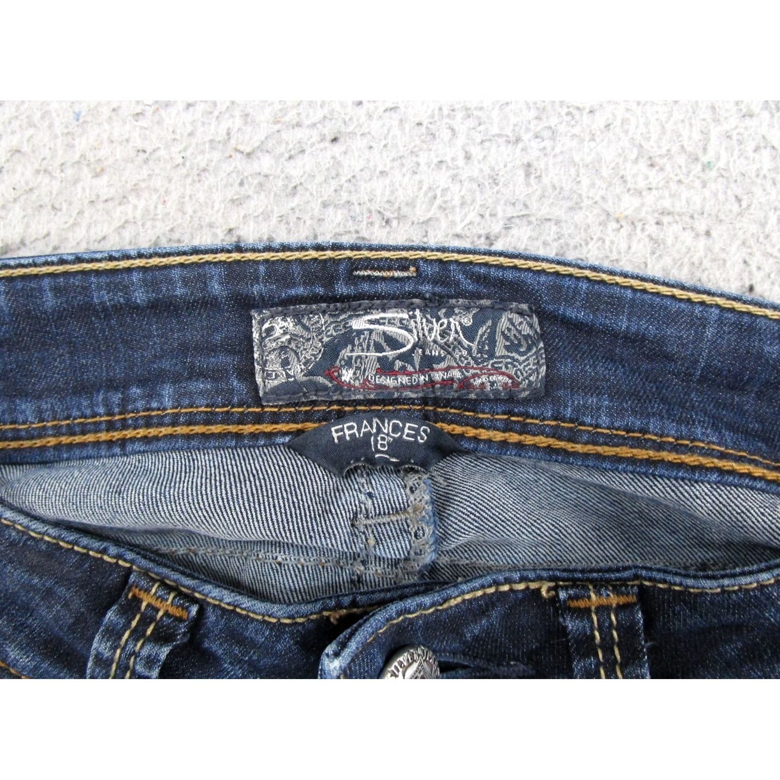Silver Jeans Co. Silver Jeans Co Frances Jeans 25x31 Dark Wash Denim 5-Pocket Casual Cut Offs Womens Regular Blue Denim Shirt T Size 42" / US 20 - 4 Thumbnail