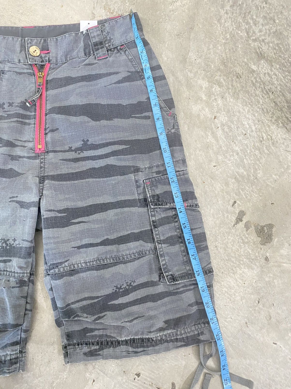 Quiksilver QUIKSILVER TIGER STRIPE CARGO SHORTPANTS Size US 30 / EU 46 - 10 Thumbnail