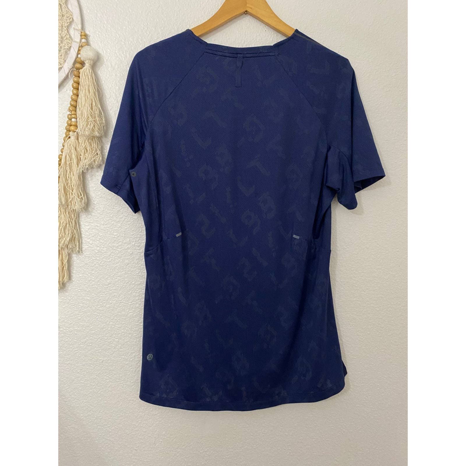 Lululemon Men’s Lululemon top Size US M / EU 48-50 / 2 - 4 Thumbnail