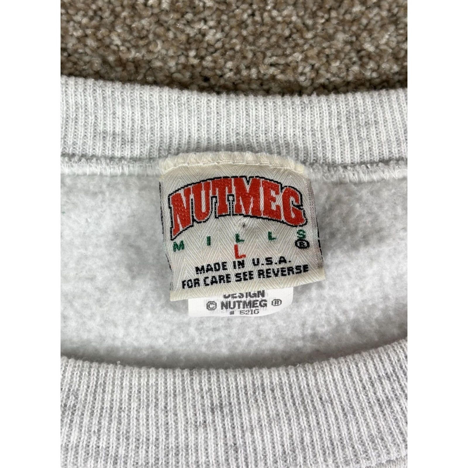 Nutmeg VINTAGE Nutmeg Sweatshirt Crew Neck Unisex Adults L Gray 1996 Rose Bowl 90s College Sports Graphic Print Heavyweight Pullover USA Size US L / EU 52-54 / 3 - 2 Thumbnail