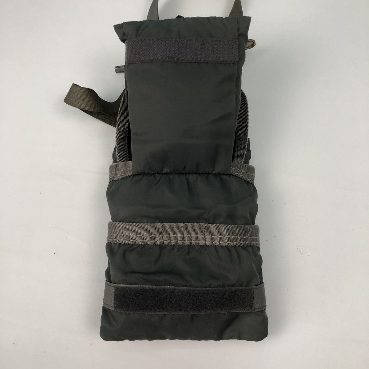 Japanese Brand + TOUGH PRODUCT SLING BAG MILITARY Size ONE SIZE - 11 Thumbnail