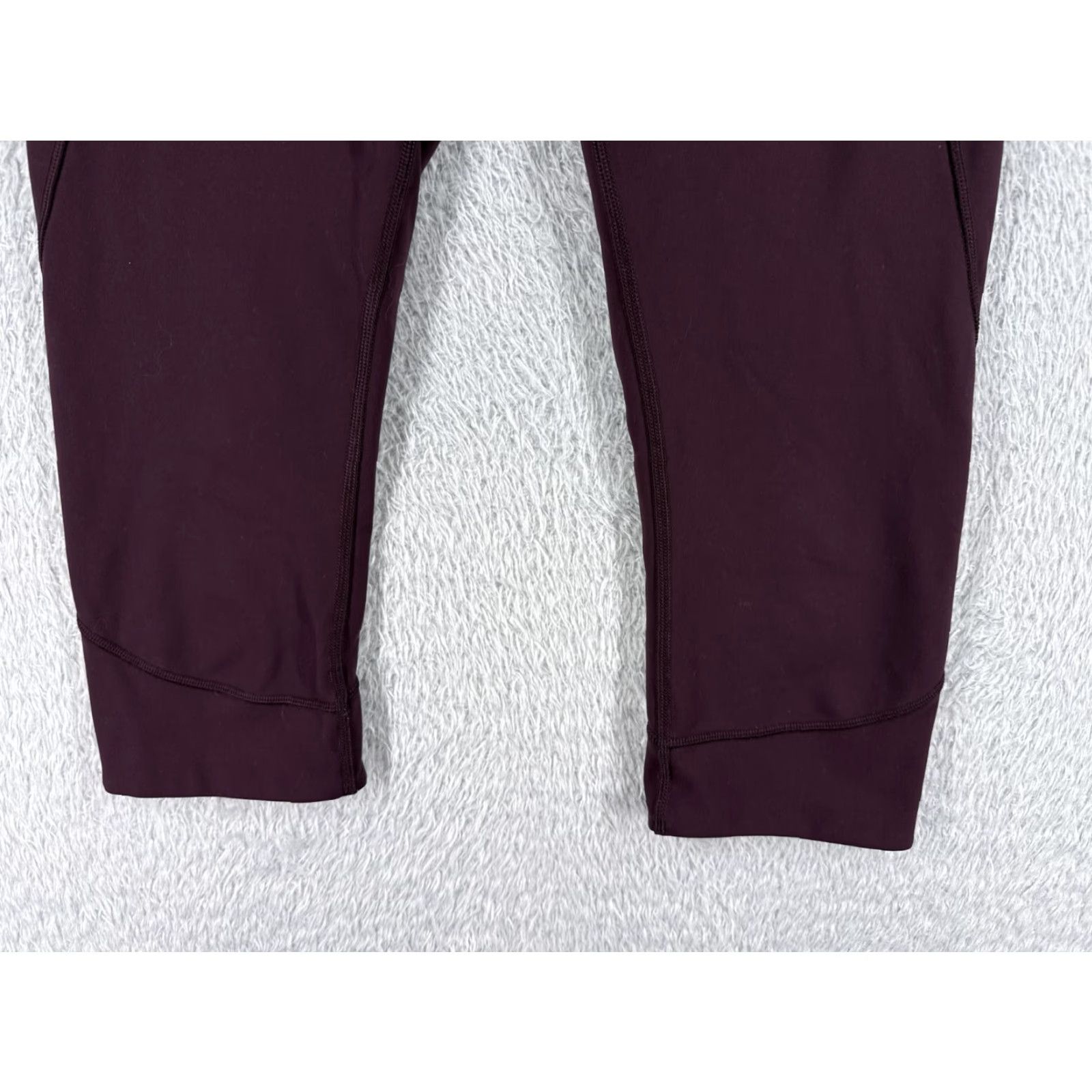 Lululemon Lululemon Pants Women 10 Red In Movement Crop Everlux 19" Training Tapered Cropped Pockets Zip Pocket Activewear Running & Jogging Men/Women? Size 32" / US 10 / IT 46 - 2 Thumbnail