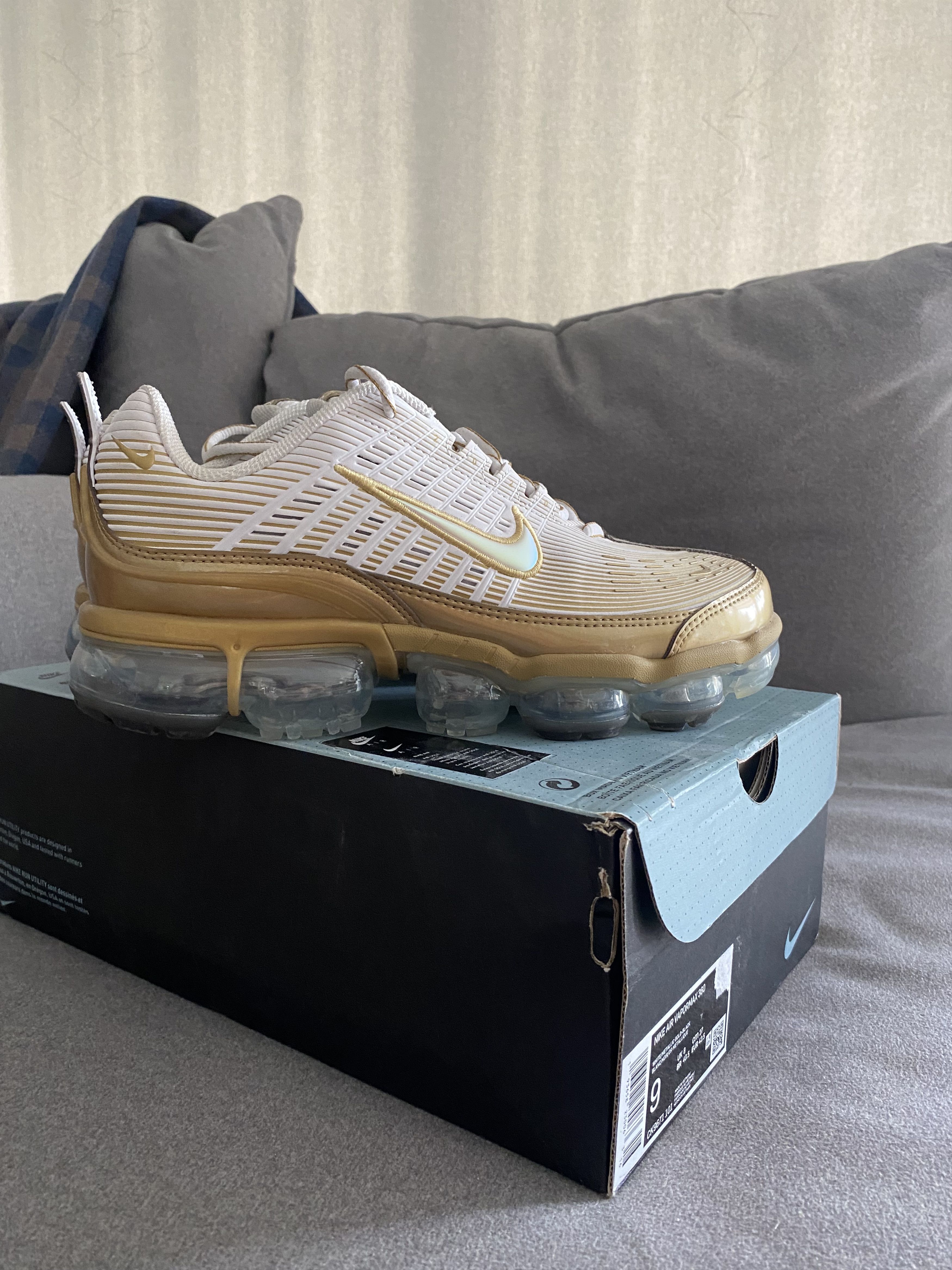 Nike NIKE AIR VAPORMAX 360 Size US 9 / EU 42 - 1 Thumbnail