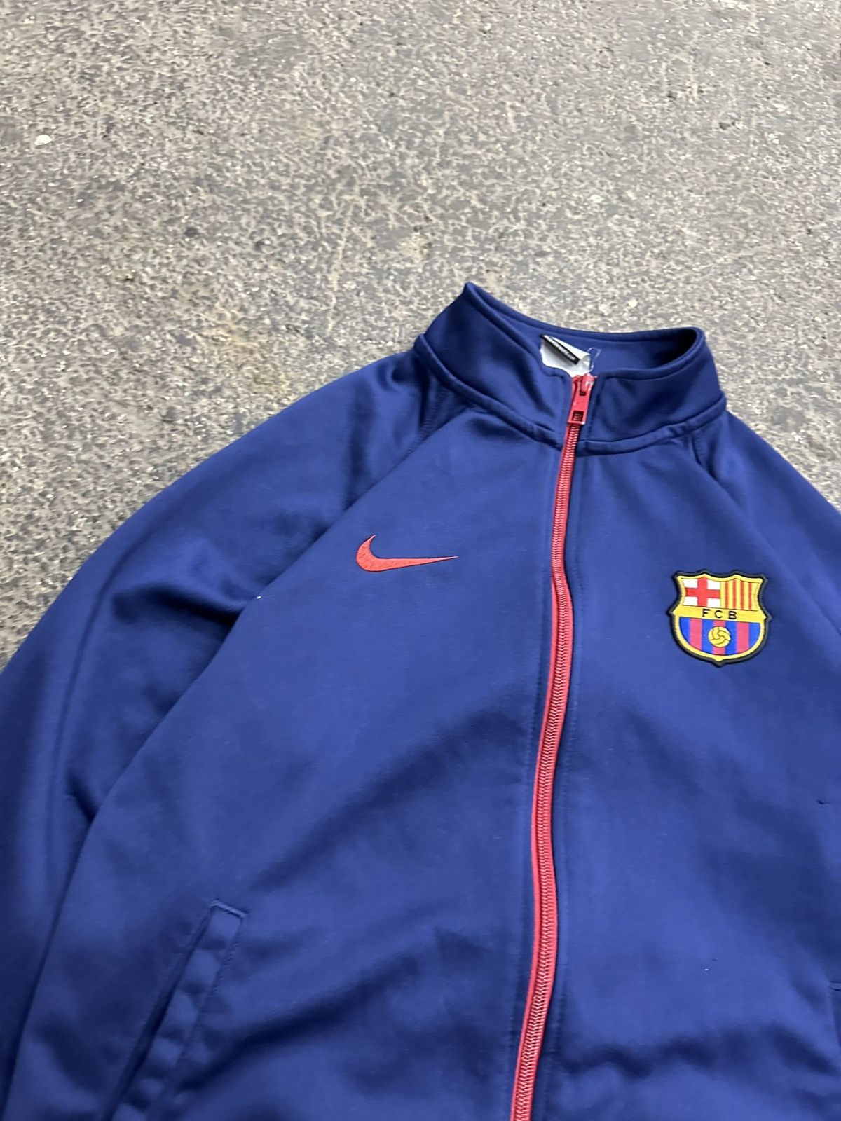 Vintage Y2K Barcelona Nike zip up Size US S / EU 44-46 / 1 - 3 Thumbnail