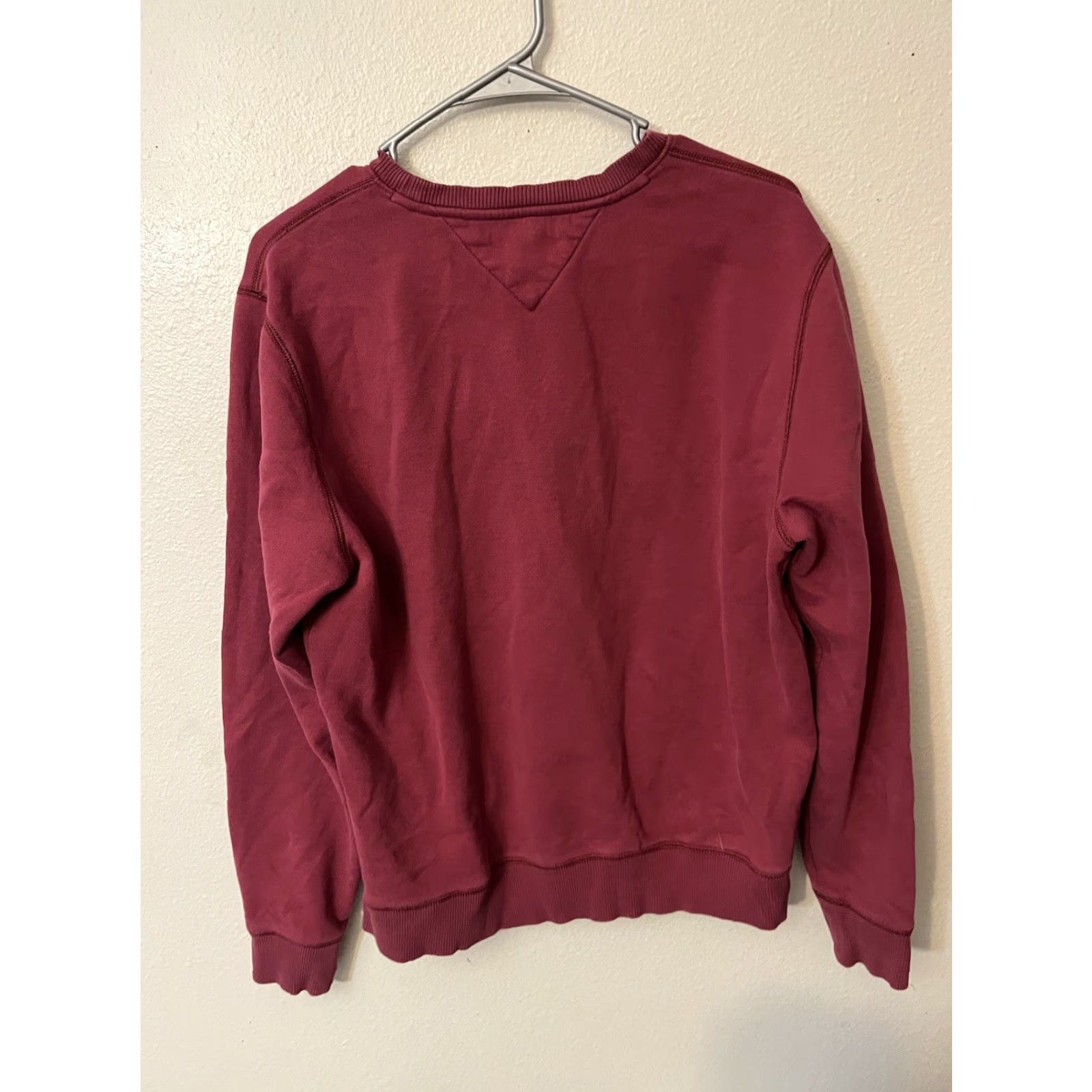 Tommy Hilfiger Tommy Hilfiger Sweater Unisex Adults M Maroon Crew Neck Pullover Casual Cotton Blend EUC Size US M / EU 48-50 / 2 - 3 Thumbnail