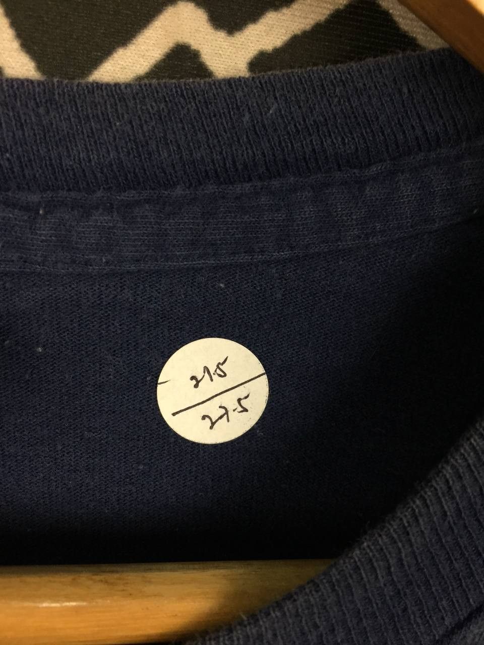 Vintage Vtg Fruit of the Loom Faded Navy Blue Blank Pocket Tee Size US L / EU 52-54 / 3 - 14 Thumbnail