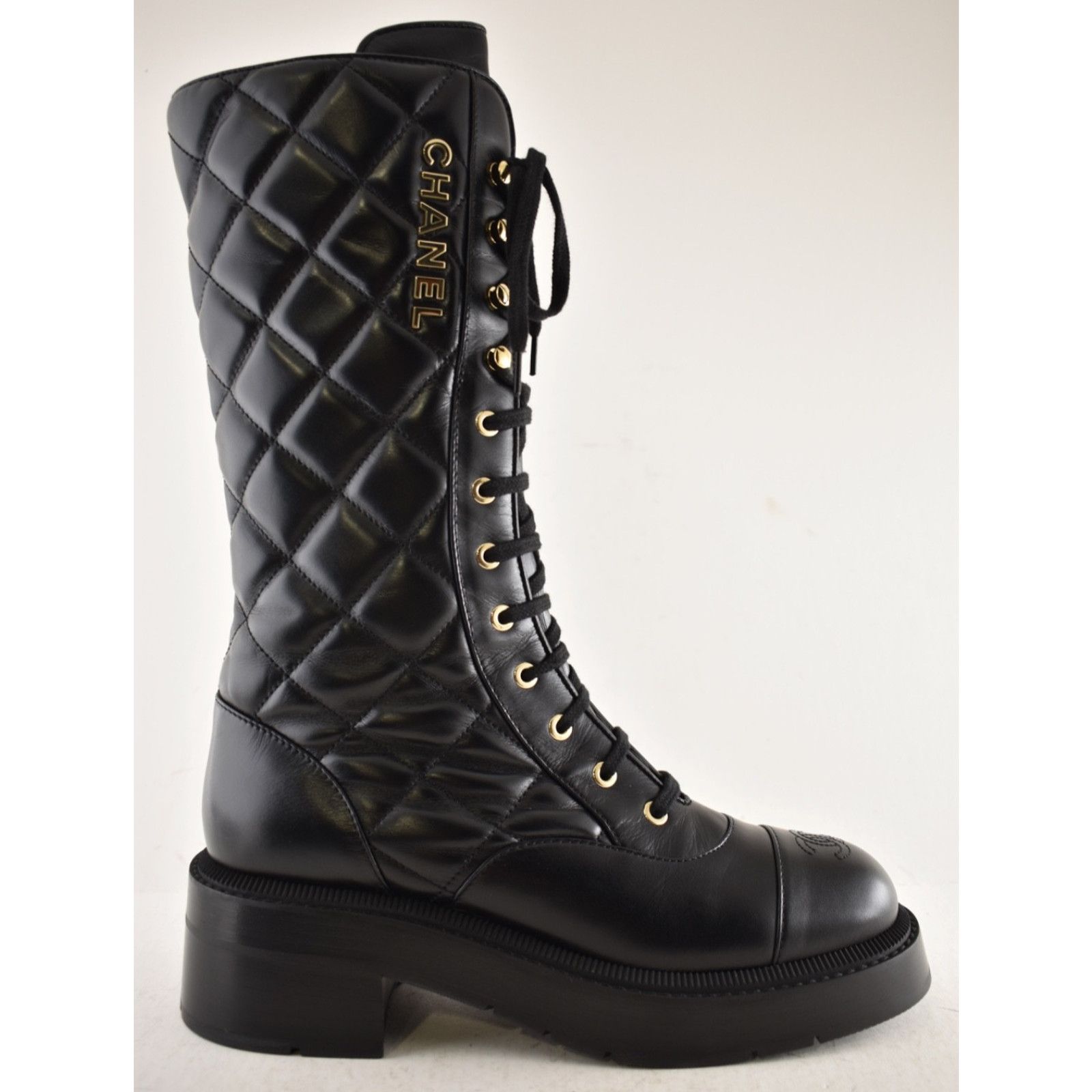 Chanel Chanel Black Quilted Leather Combat Lace Up Tall Boots 38.5 Size US 8.5 / IT 38.5 - 2 Thumbnail