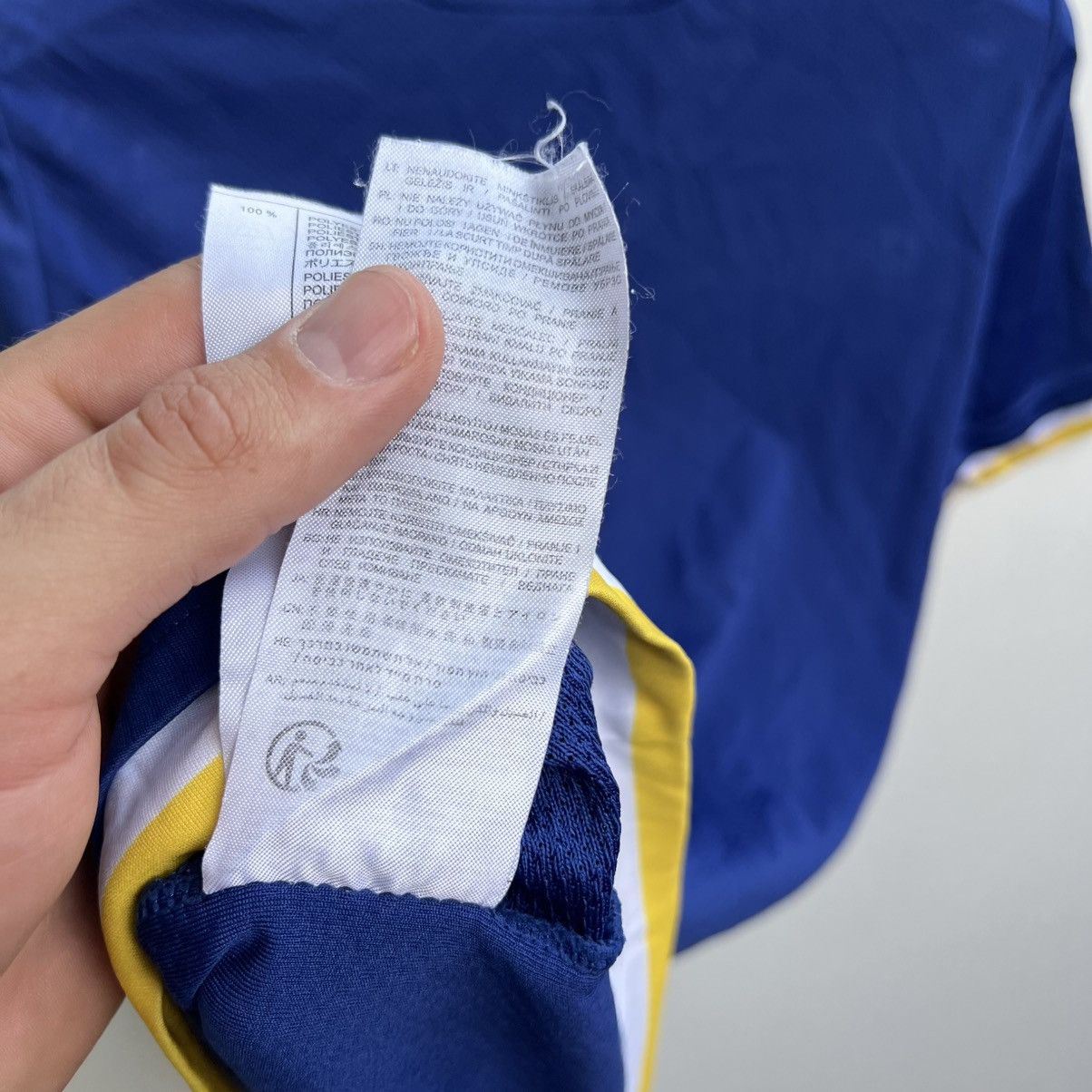 Macron Hellas Verona 2018-2019 Macron football soccer jersey Size US L / EU 52-54 / 3 - 17 Thumbnail