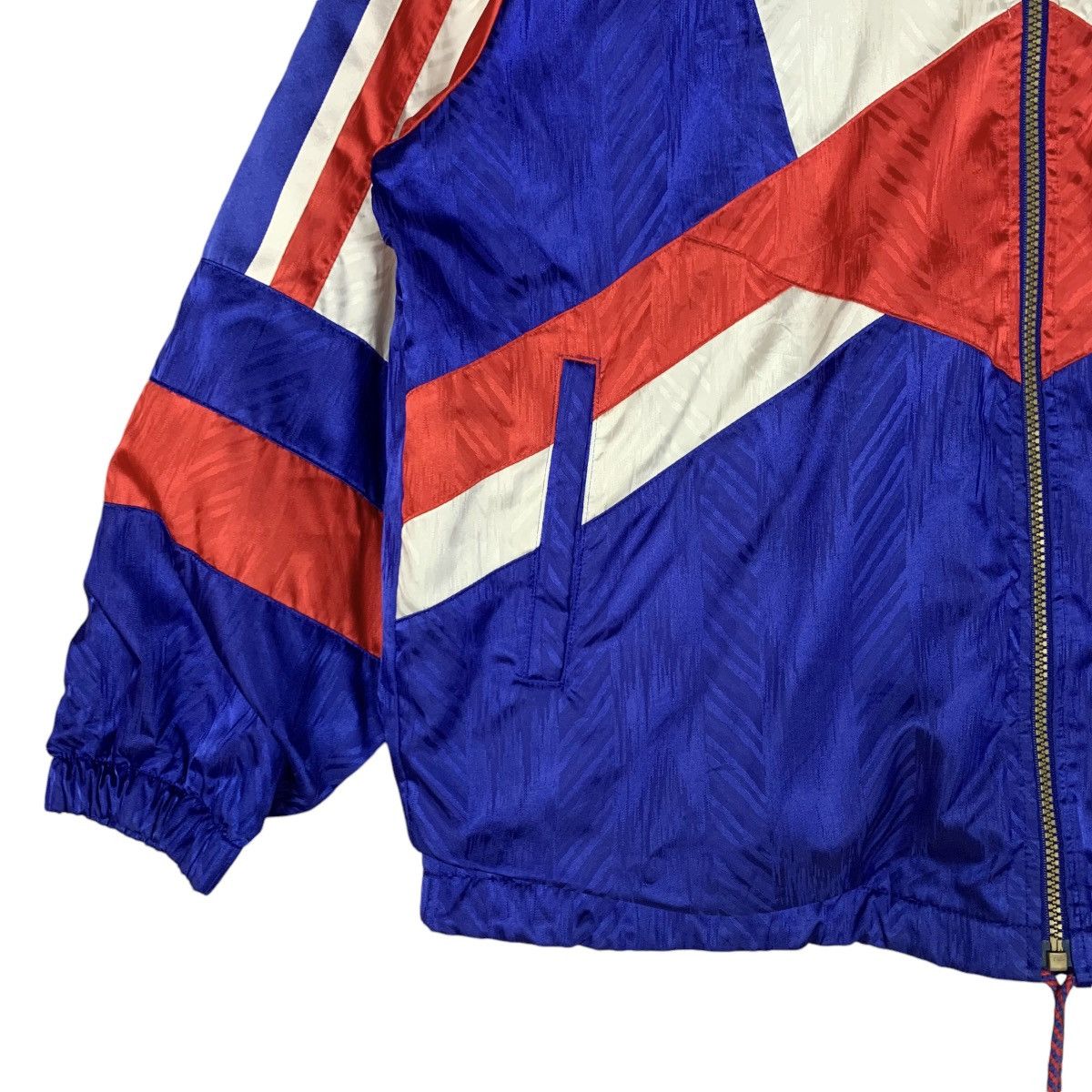 Asics × Japanese Brand × Vintage Vintage Asics Football Gear S.U.E Fc Zip Up Jacket Size L Size US L / EU 52-54 / 3 - 5 Thumbnail