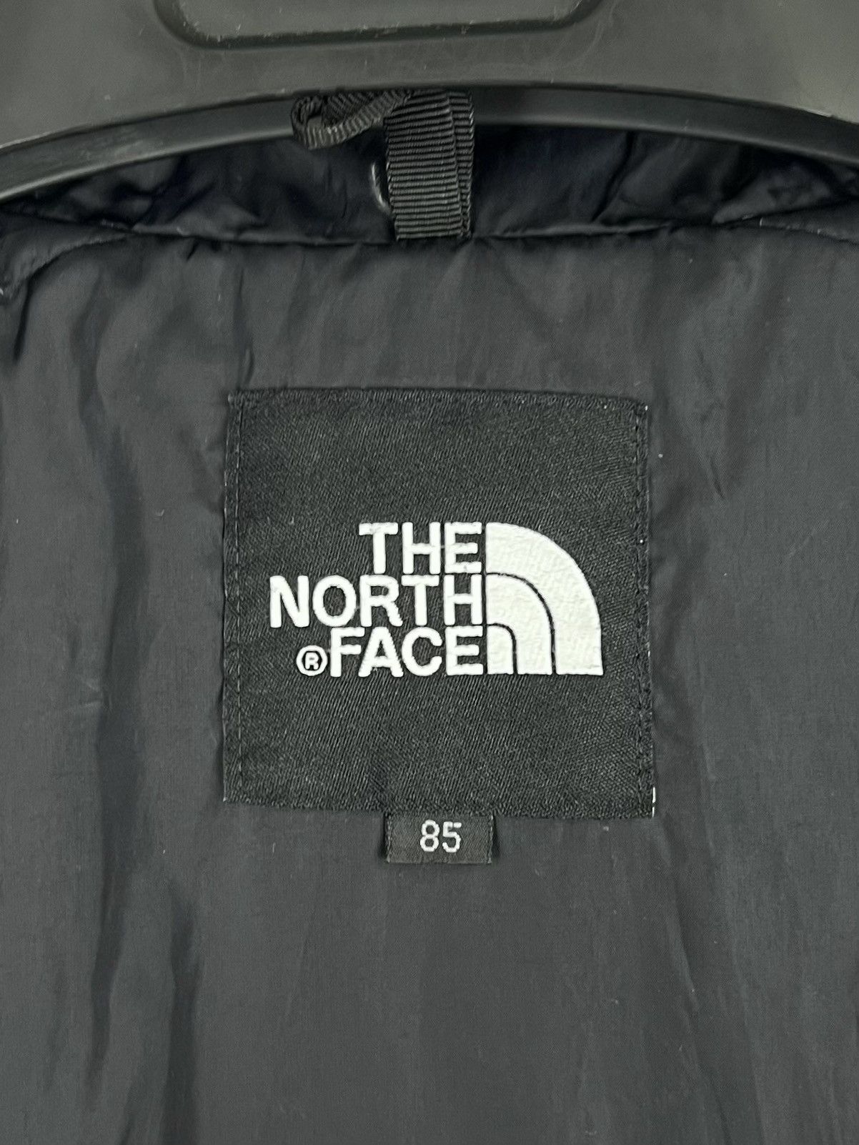 The North Face THE NORTH FACE Down Puffer Jacket Nuptse 700 Logo Mens Size US XS / EU 42 / 0 - 13 Thumbnail
