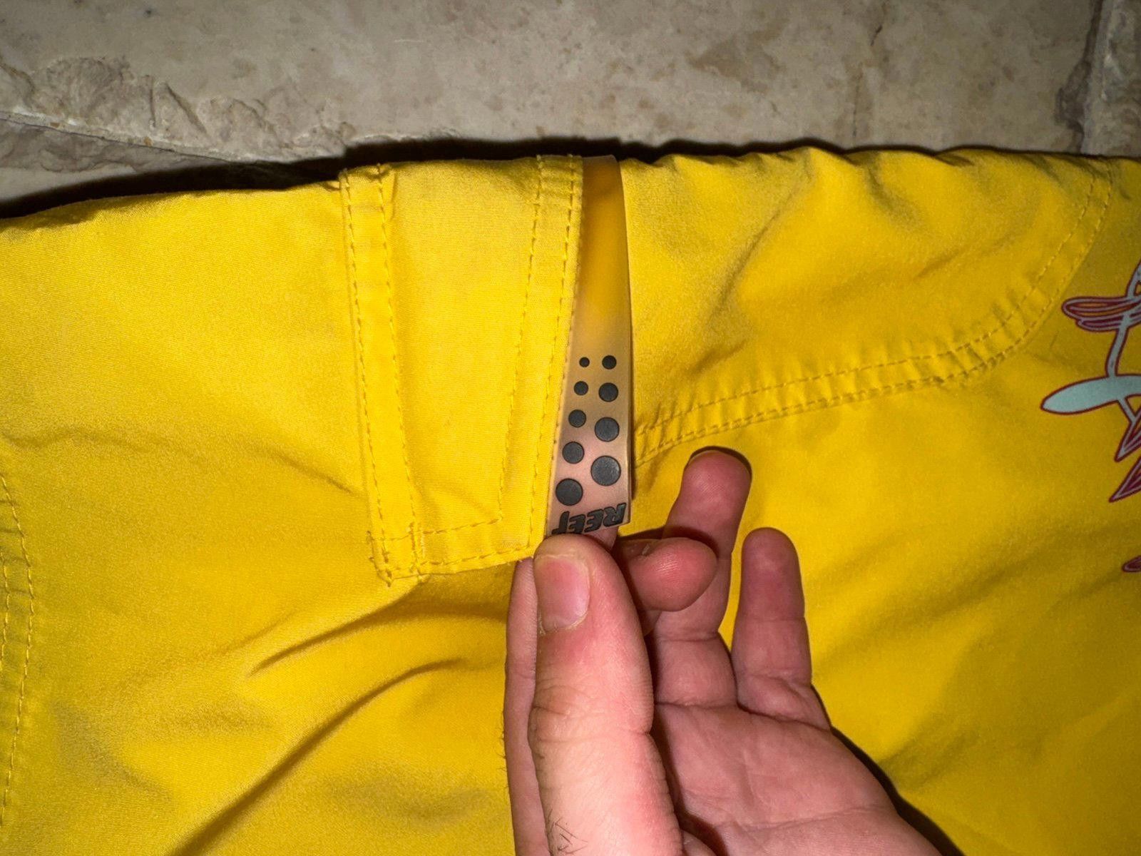 REEF Very Rare Vintage Y2K Reef Board Shorts Surf 90s Sz M (33) Size US 32 / EU 48 - 5 Thumbnail